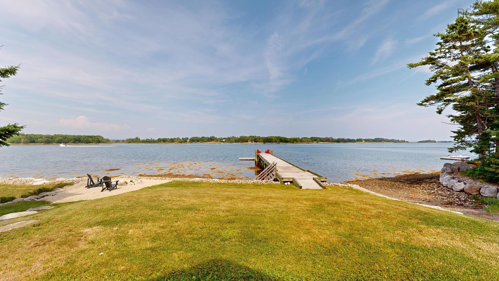 $1,275,000.00: 15 MacLellan Lane, Martins River