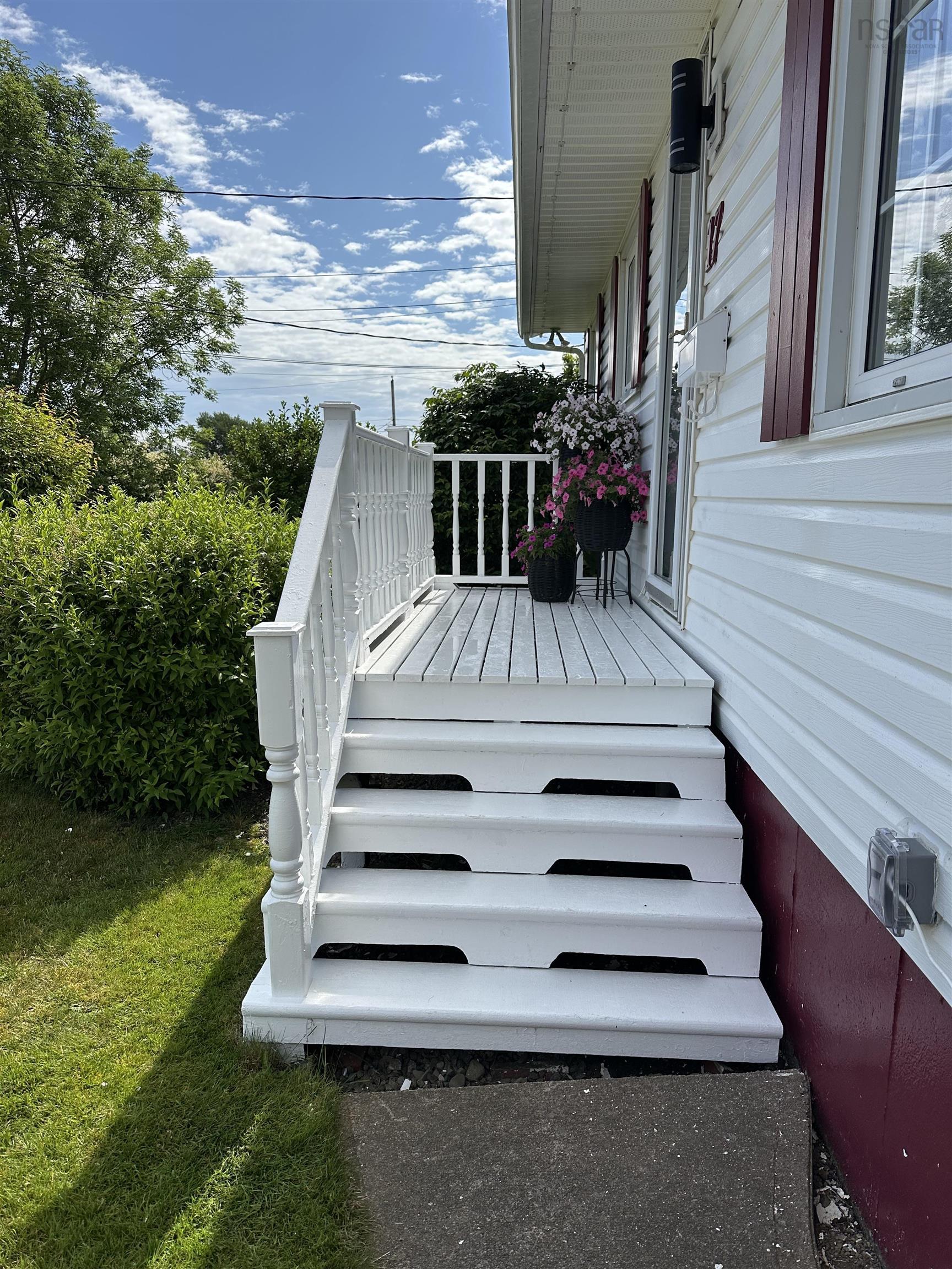 $289,900.00: 17 Willowdale Drive, Glace Bay