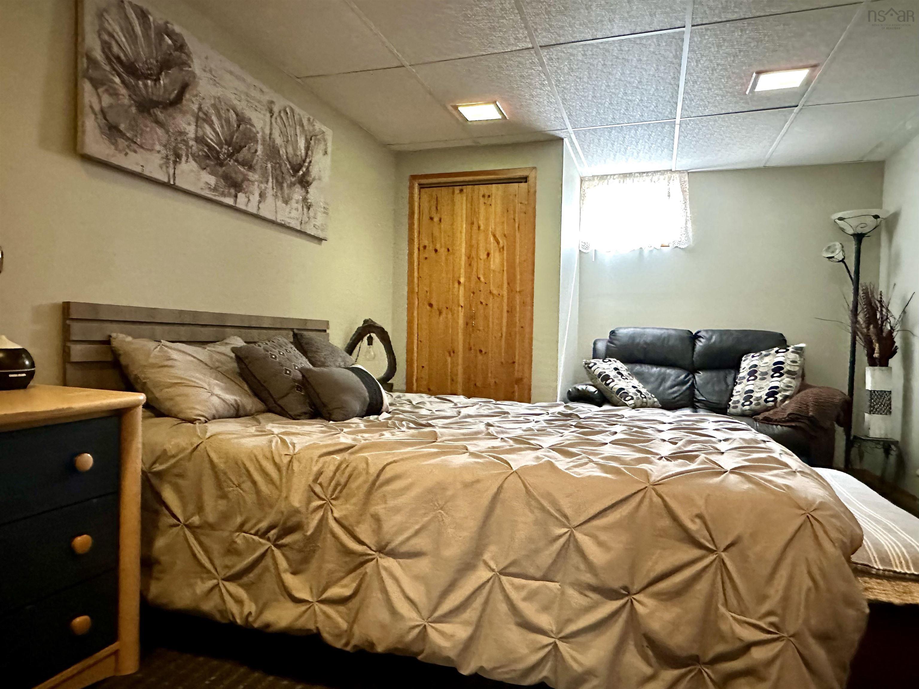 $289,900.00: 17 Willowdale Drive, Glace Bay