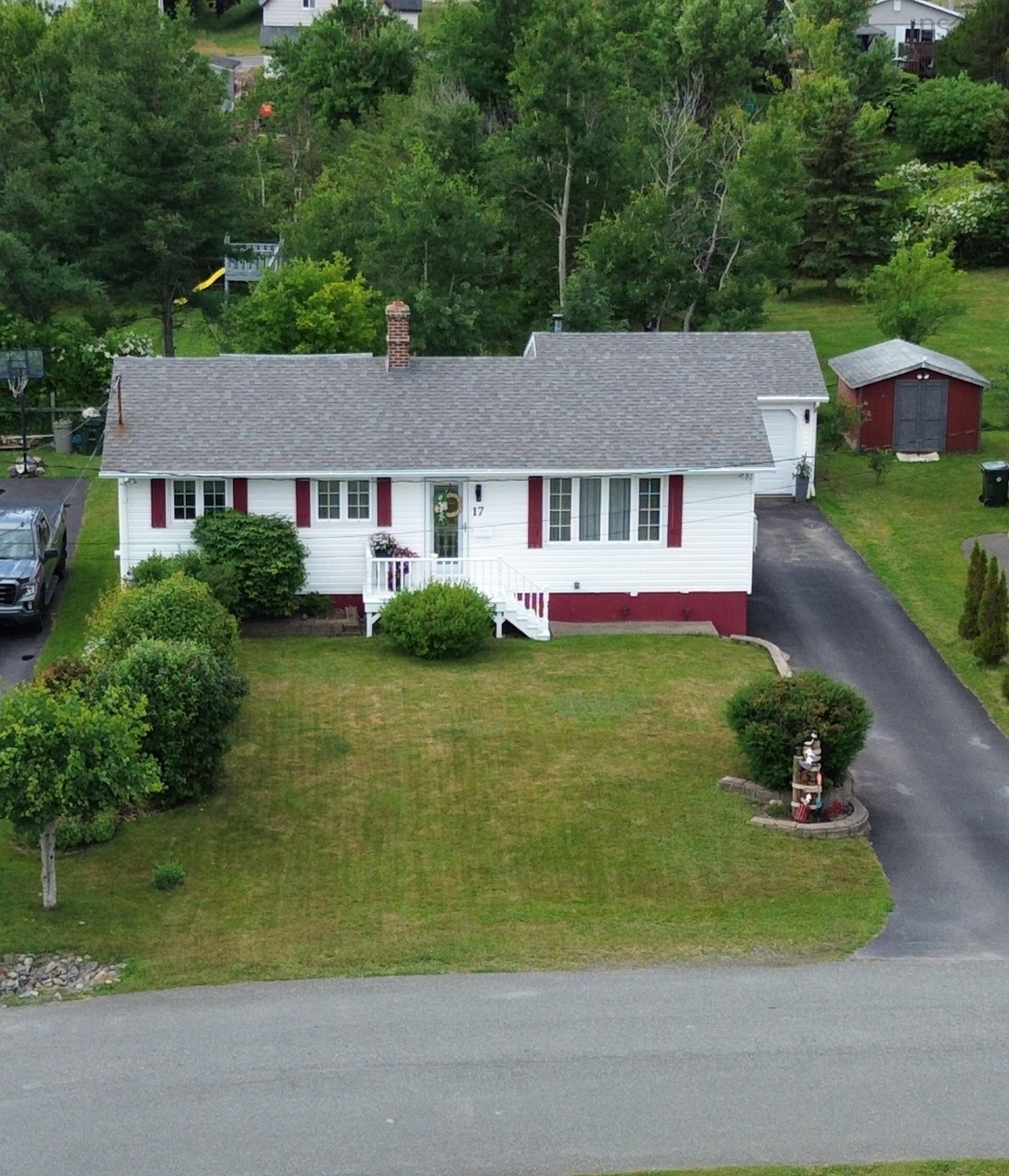 $289,900.00: 17 Willowdale Drive, Glace Bay