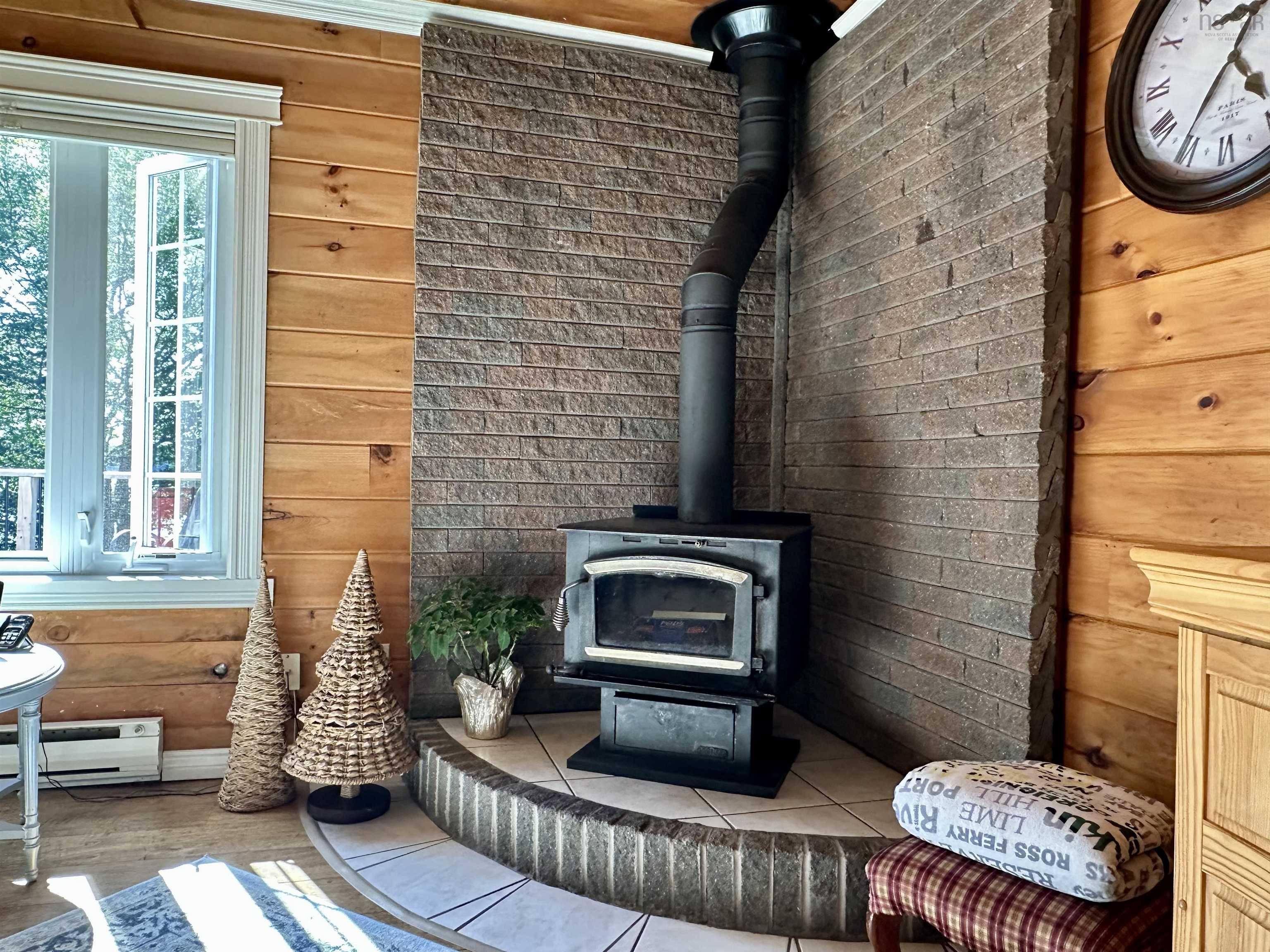 $319,900.00: 1458 Grand Mira South Road, Grand Mira South