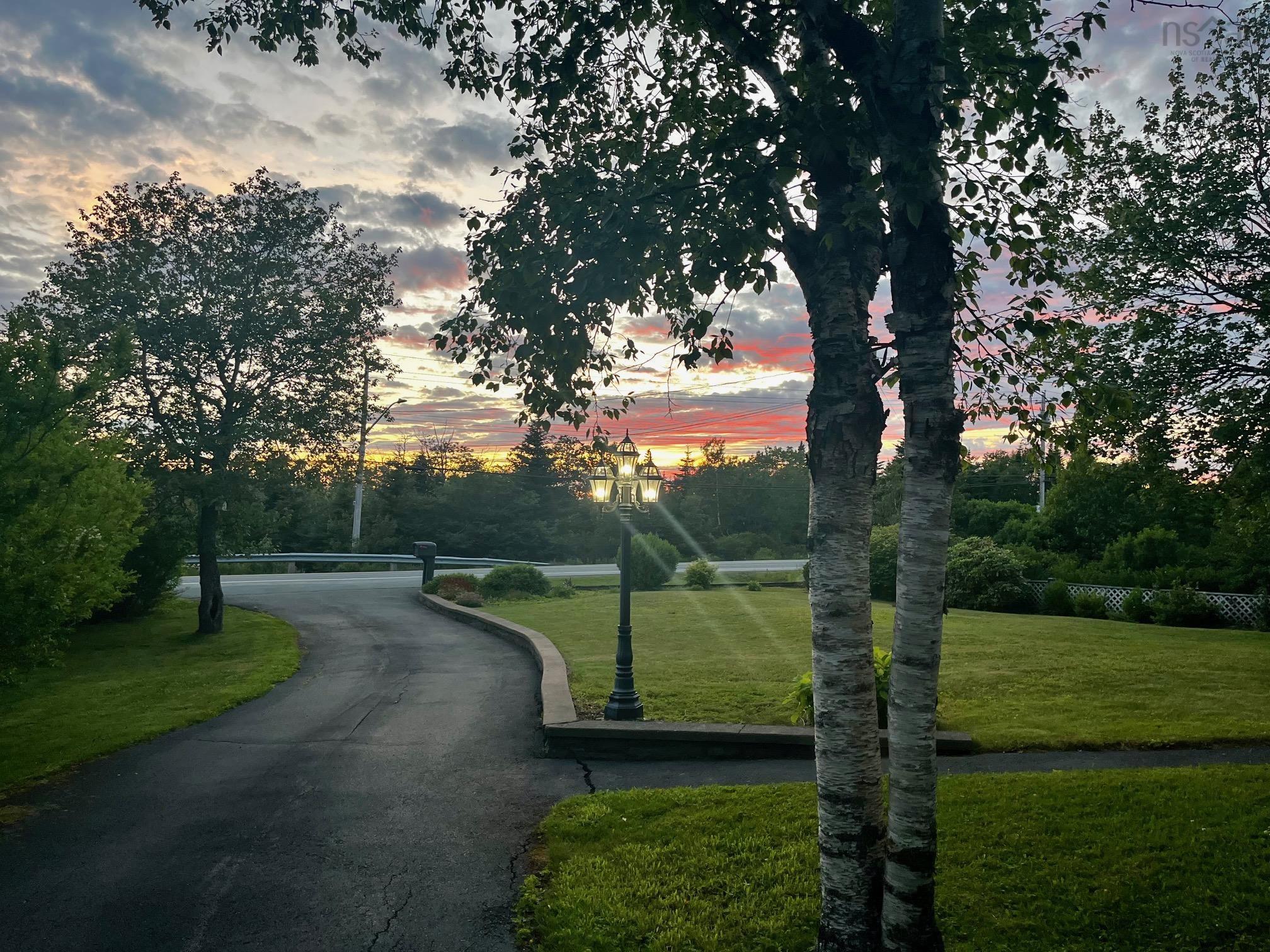 $574,900.00: 866 Ketch Harbour Road, Portuguese Cove