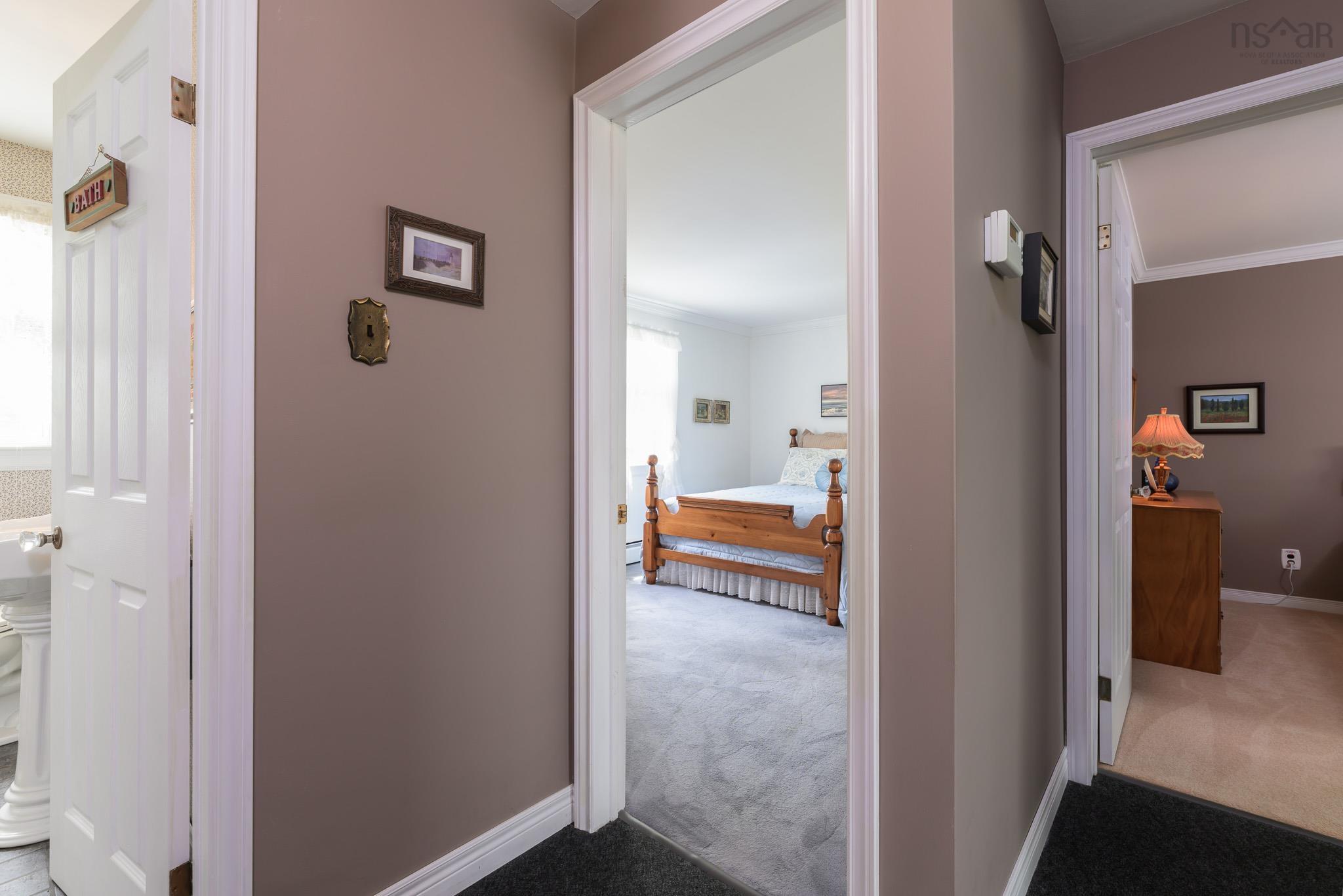 $574,900.00: 866 Ketch Harbour Road, Portuguese Cove