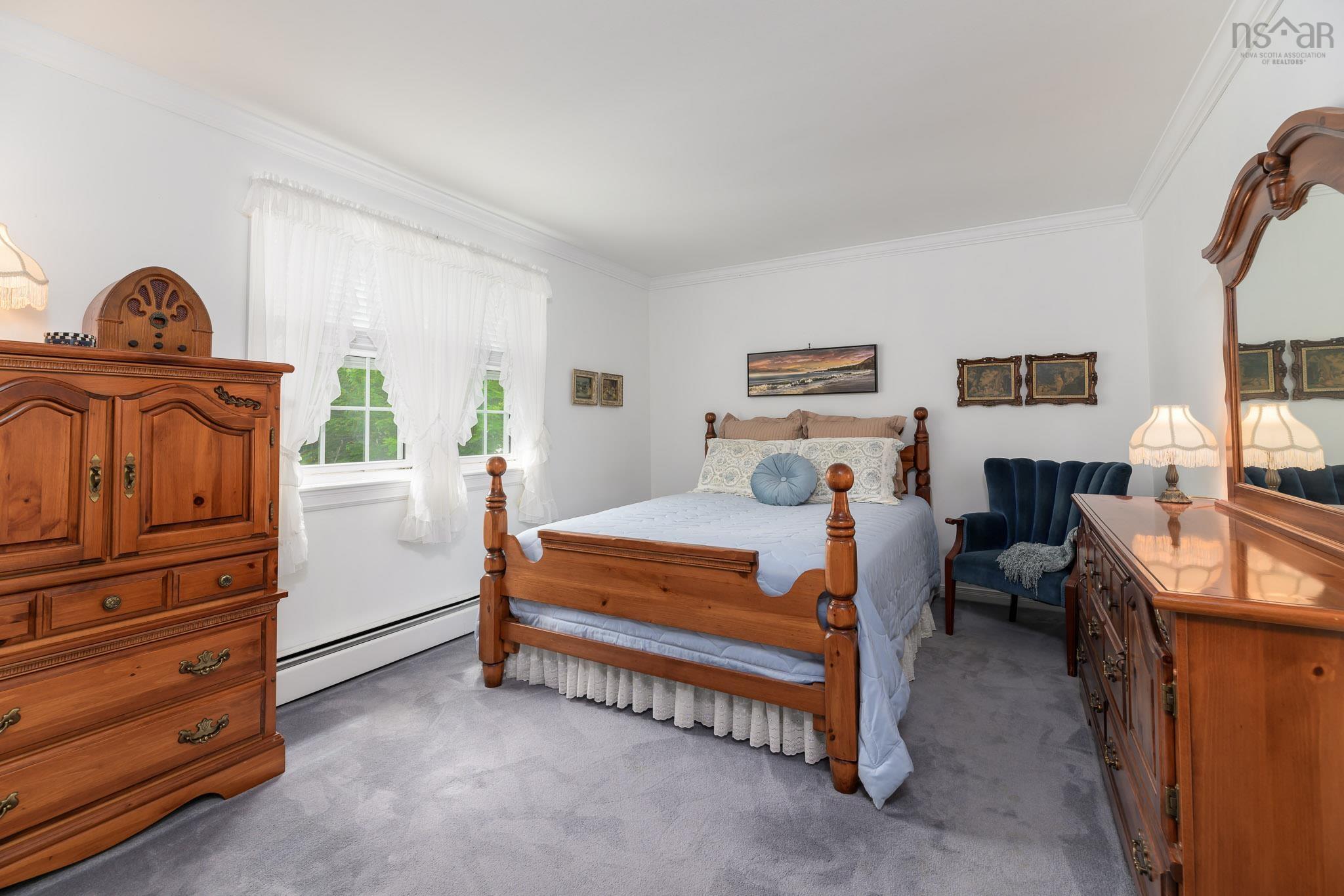 $574,900.00: 866 Ketch Harbour Road, Portuguese Cove