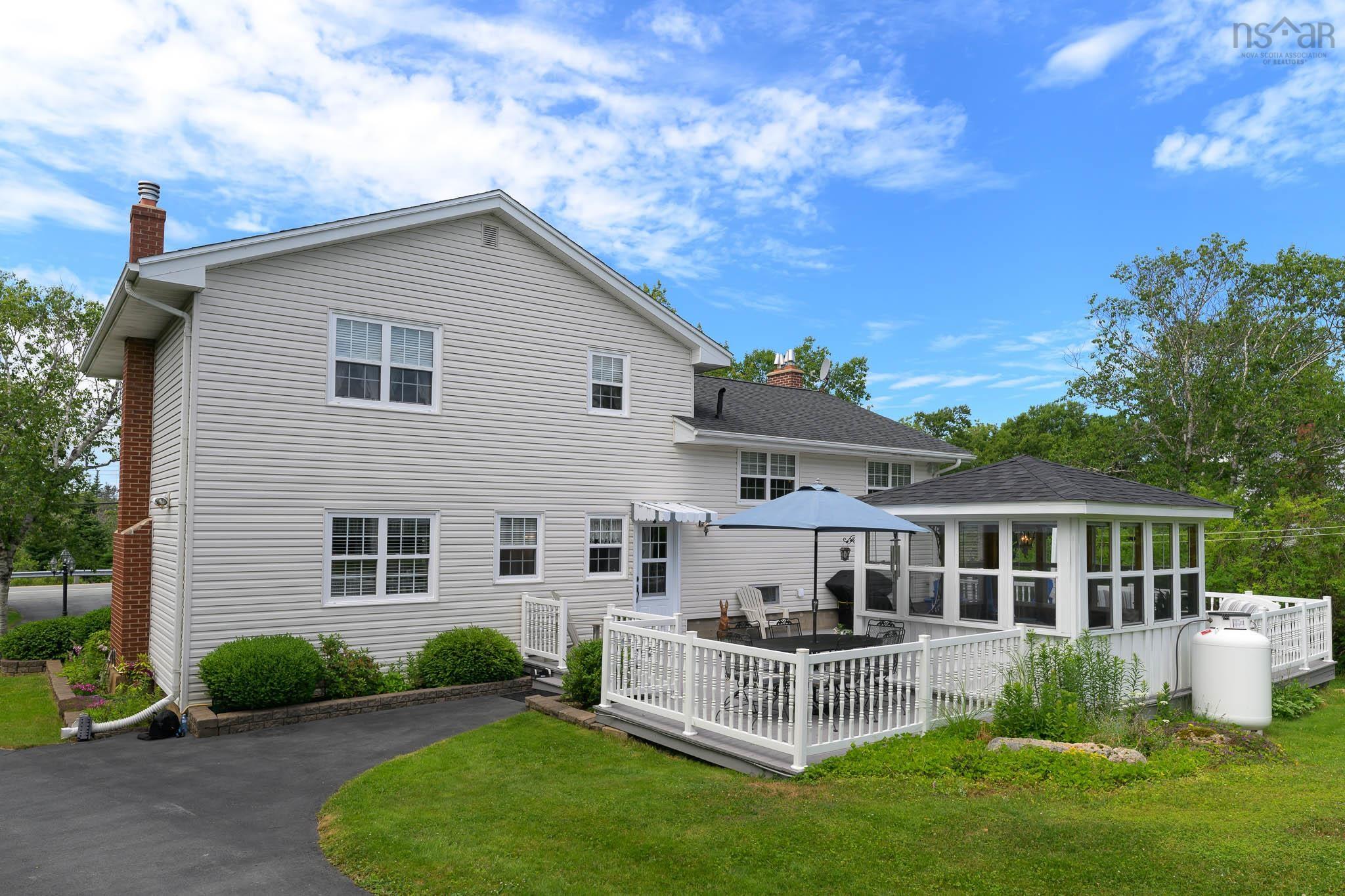 $574,900.00: 866 Ketch Harbour Road, Portuguese Cove