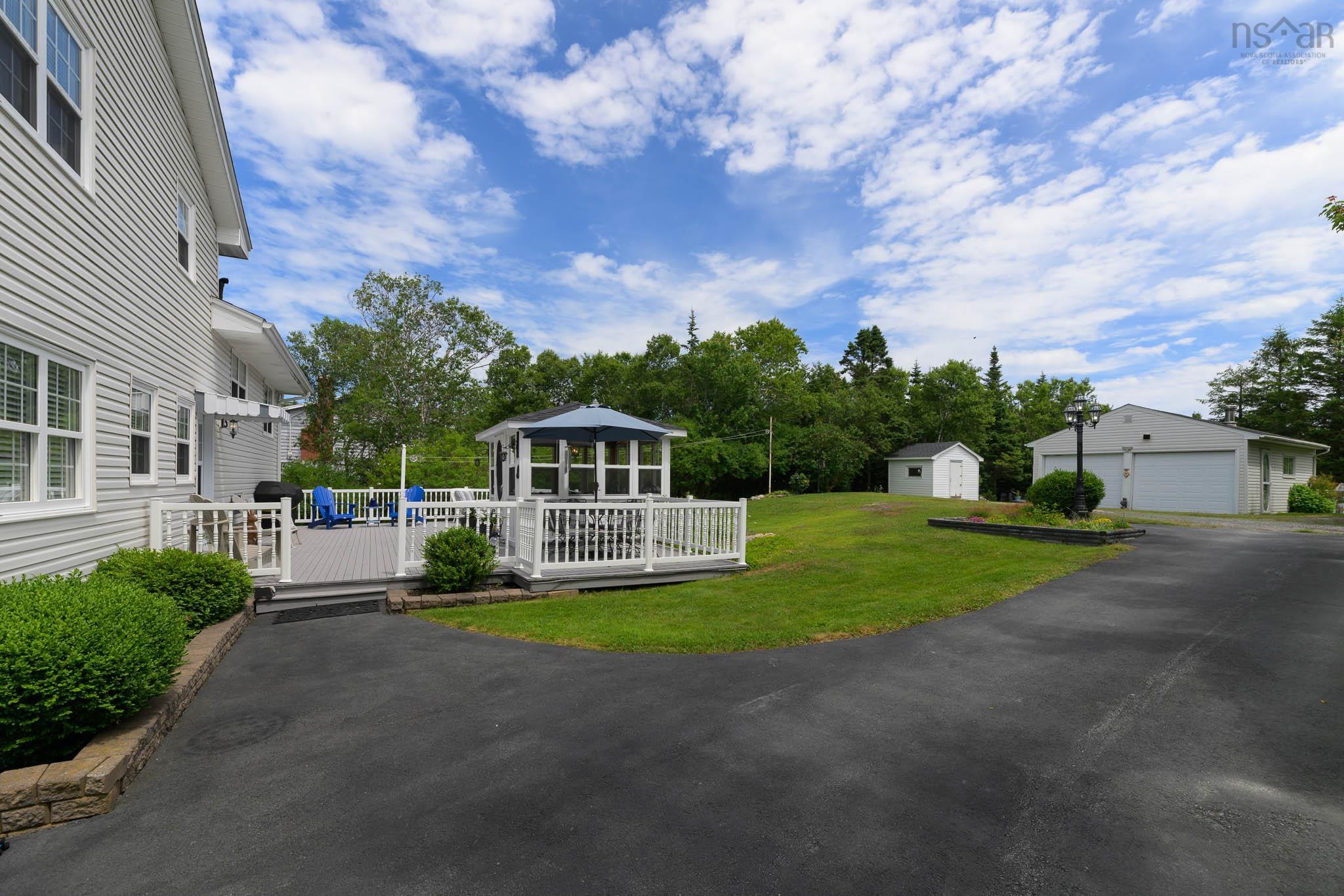 $574,900.00: 866 Ketch Harbour Road, Portuguese Cove