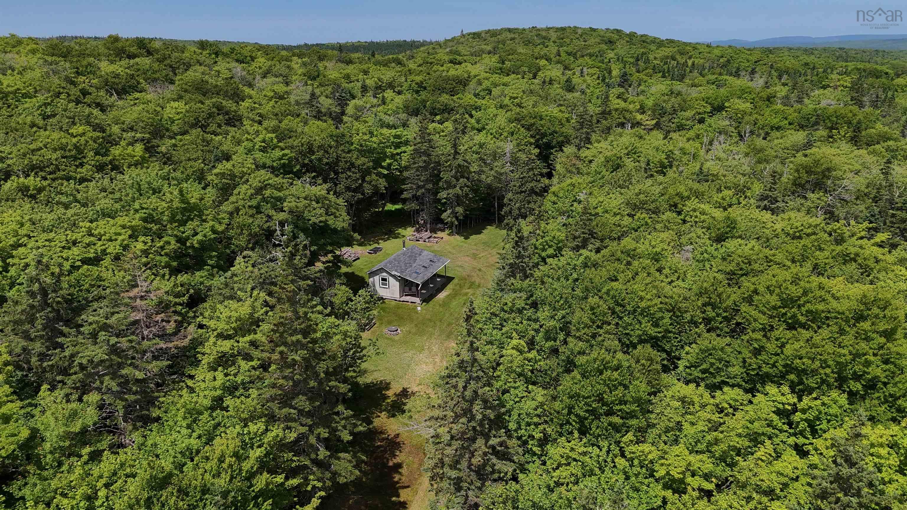 $83,900.00: 811 River Denys Mountain Road, Glendale