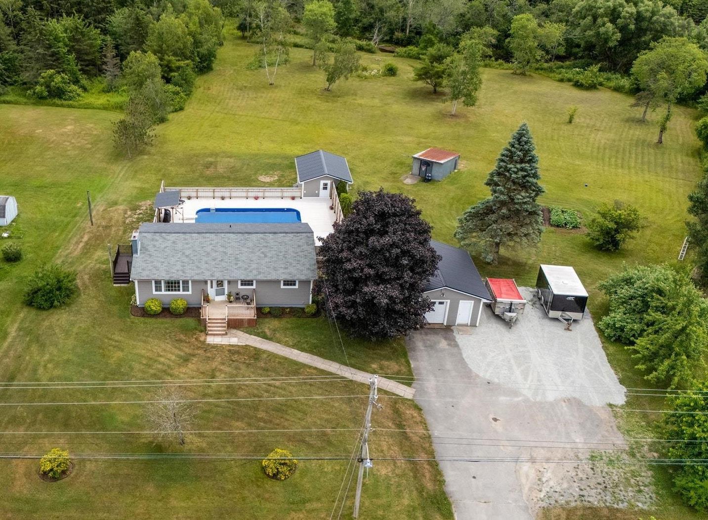 $619,900.00: 1389 Highway 2, Lantz