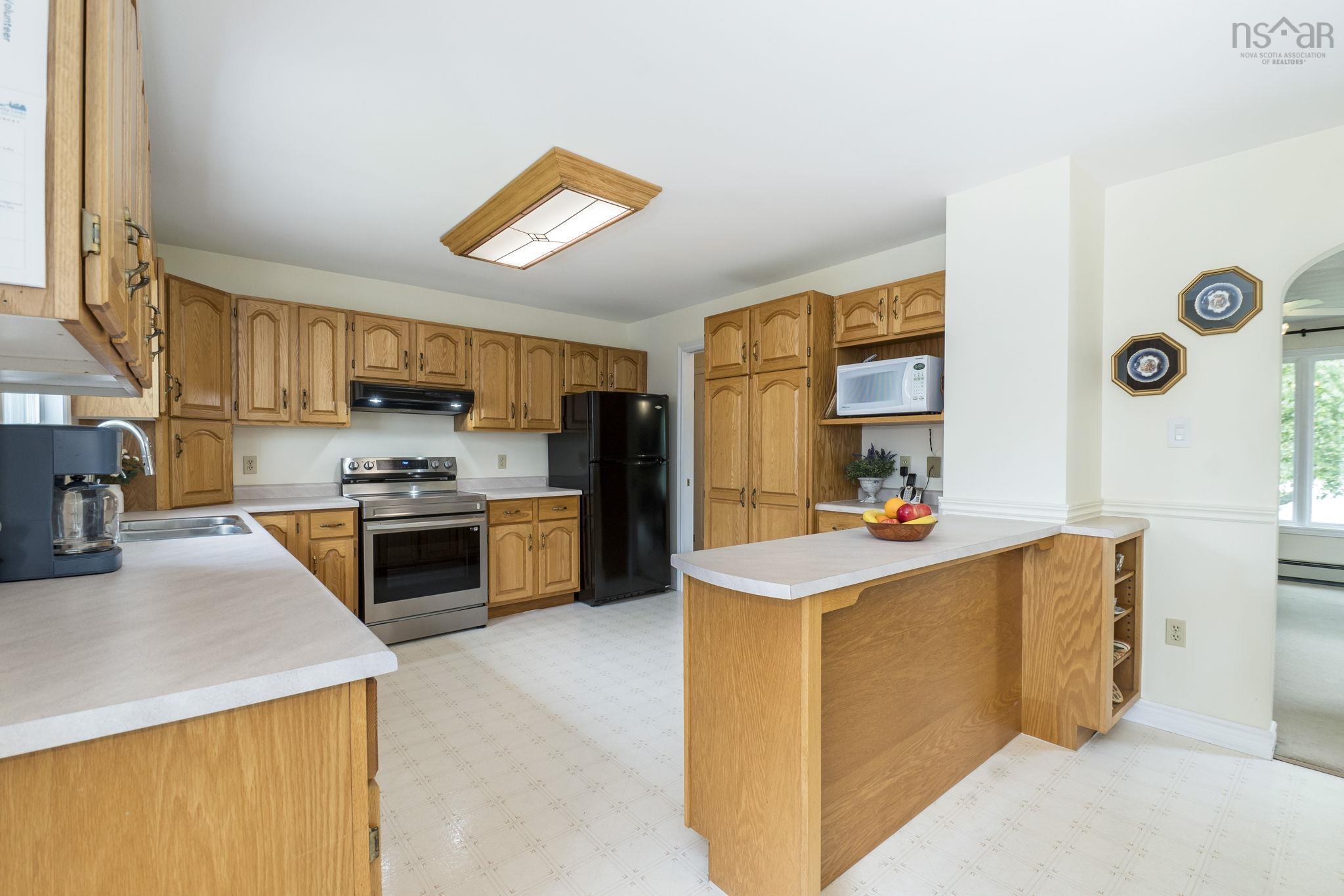 $499,900.00: 2163 Highway 2, Milford