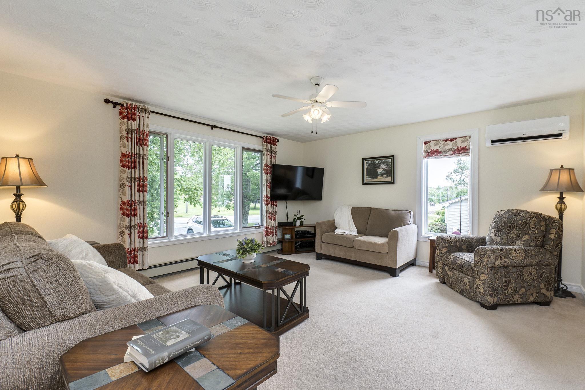 $499,900.00: 2163 Highway 2, Milford