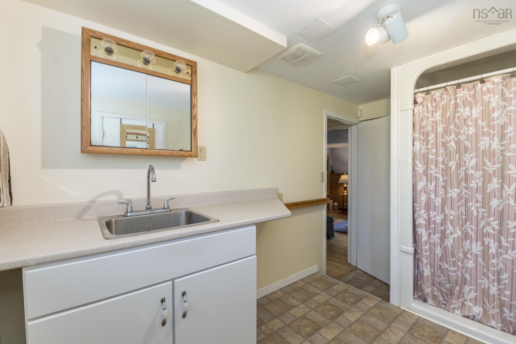 $499,900.00: 2163 Highway 2, Milford