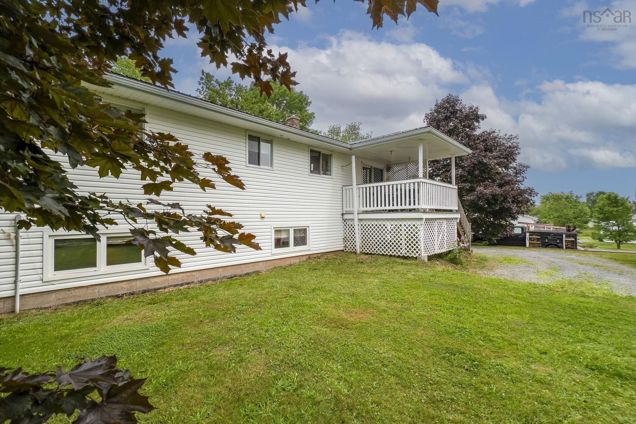 $499,900.00: 2163 Highway 2, Milford