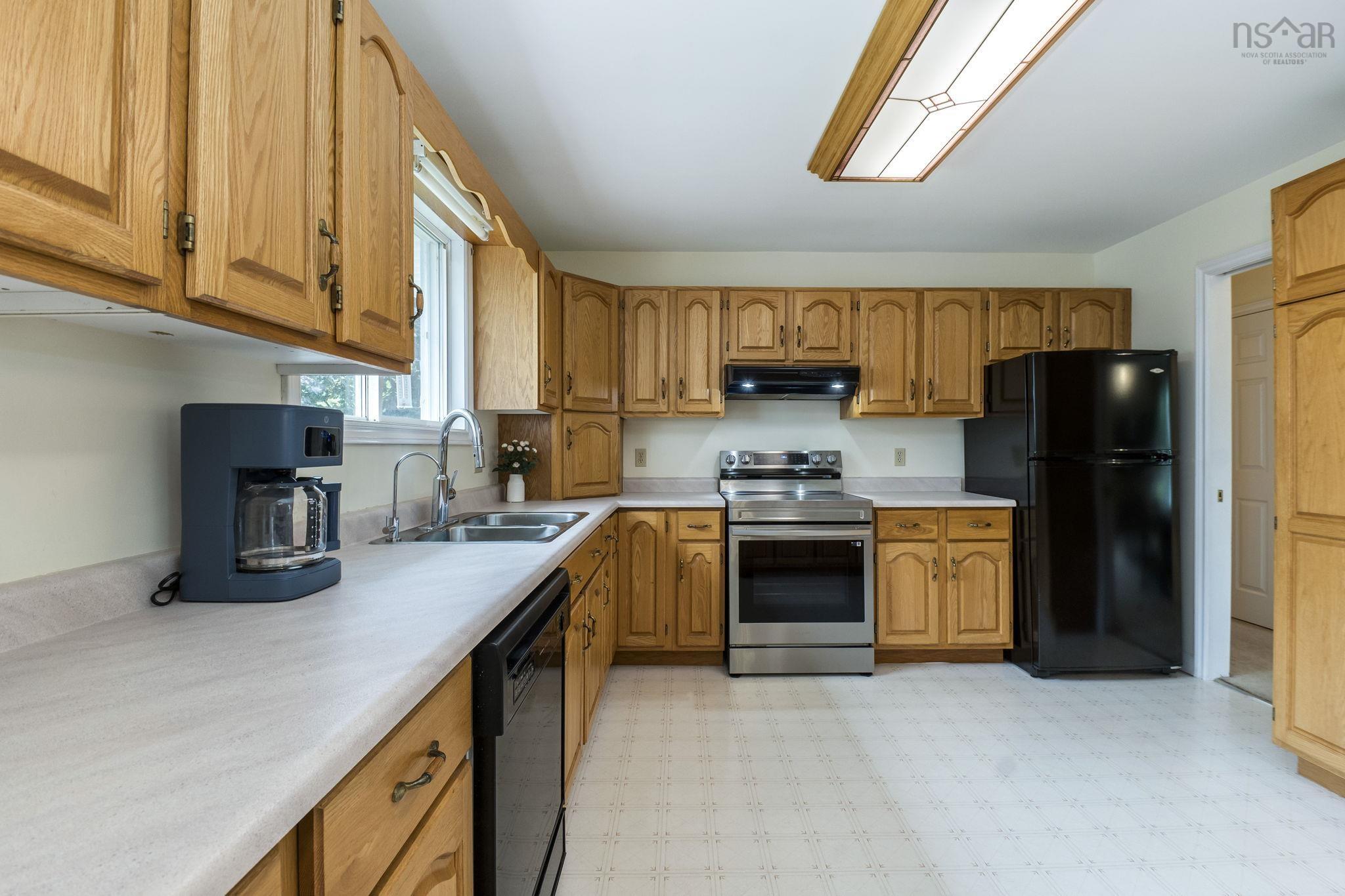 $499,900.00: 2163 Highway 2, Milford