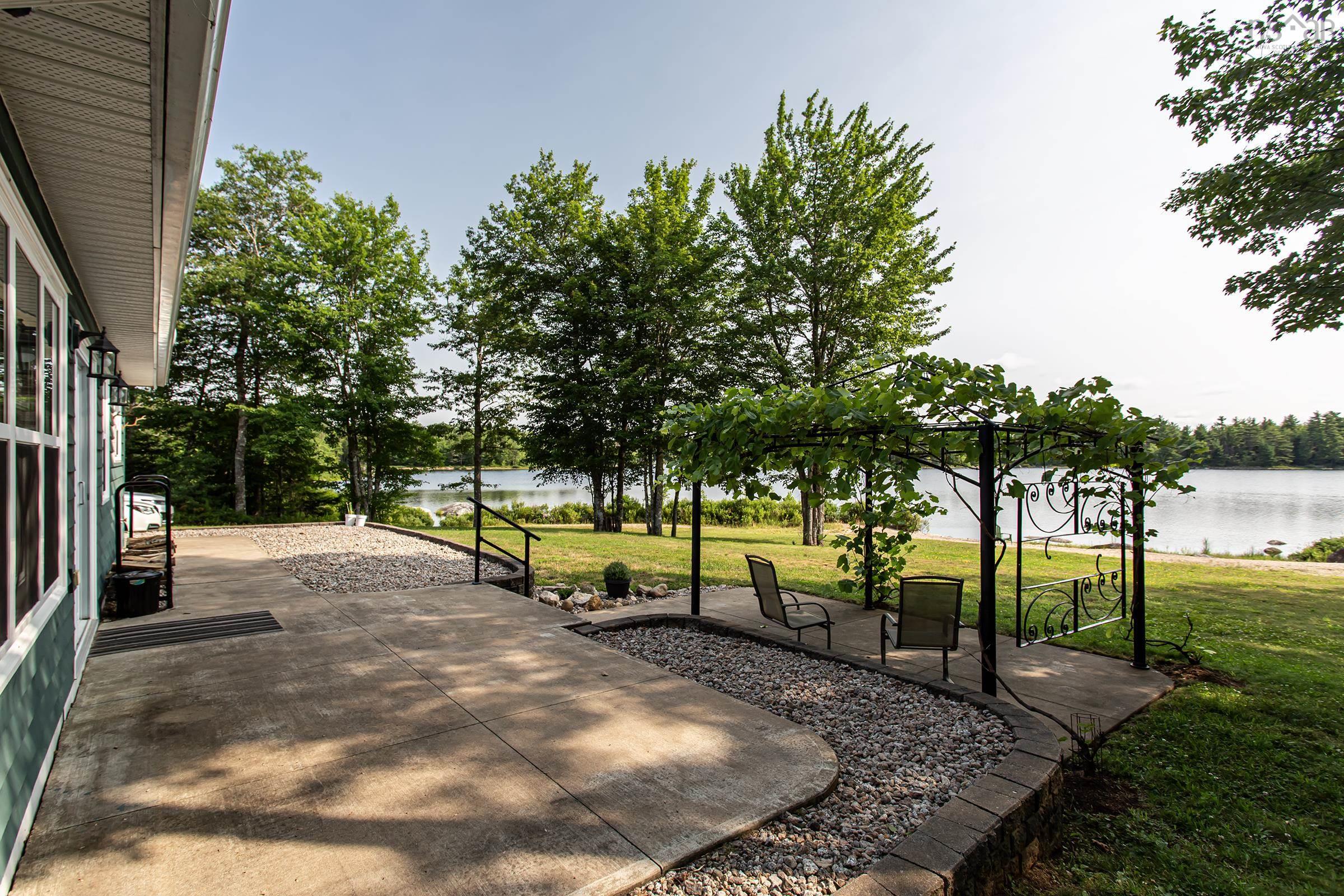 $475,000.00: 4464 Old Liverpool Road, Big Molly Upsim Lake