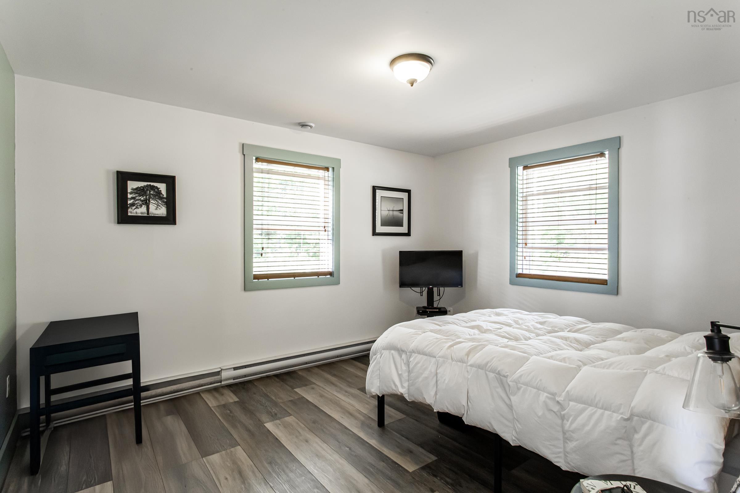 $475,000.00: 4464 Old Liverpool Road, Big Molly Upsim Lake