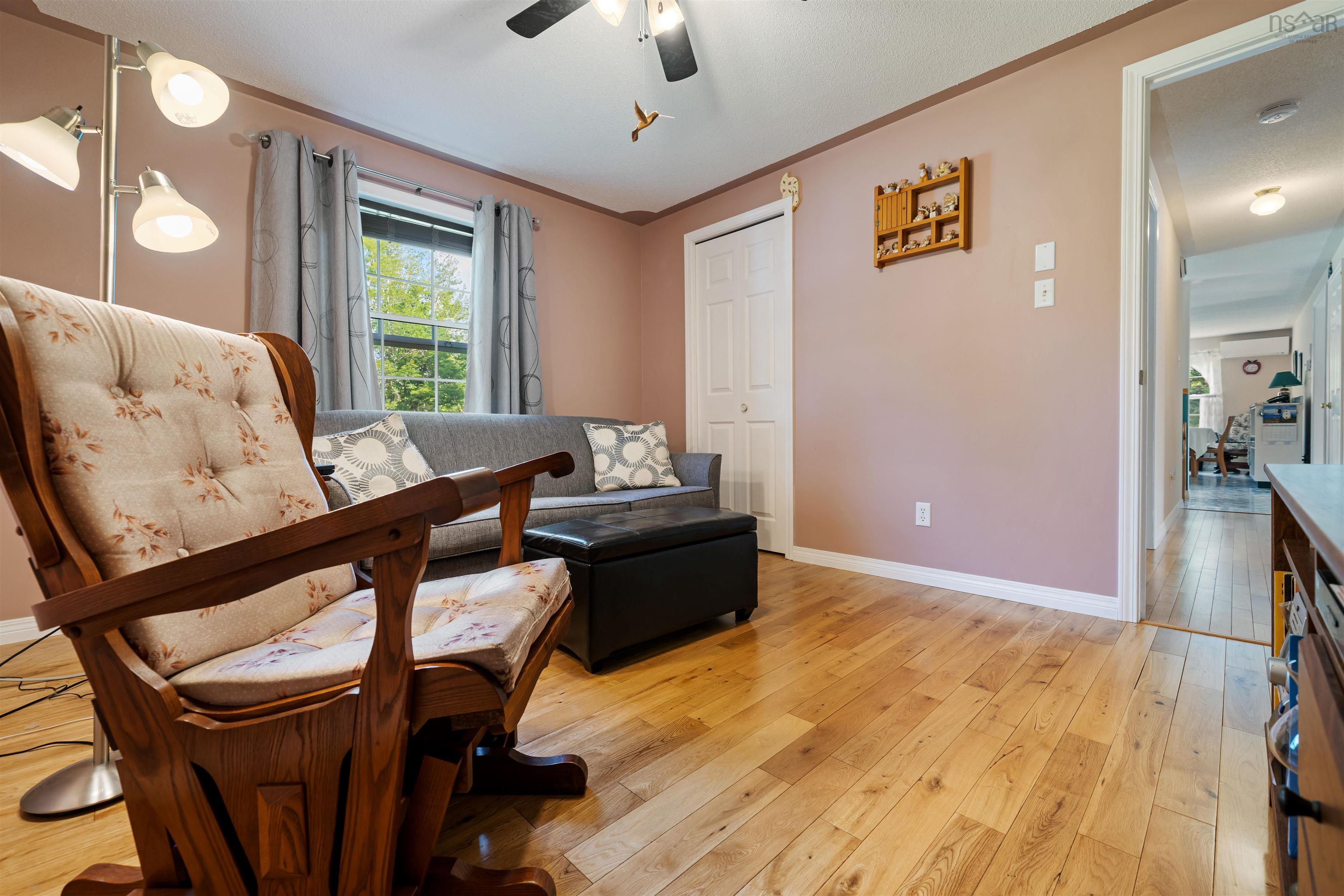 $349,900.00: 481 Frasers Mountain Branch Road, Woodburn