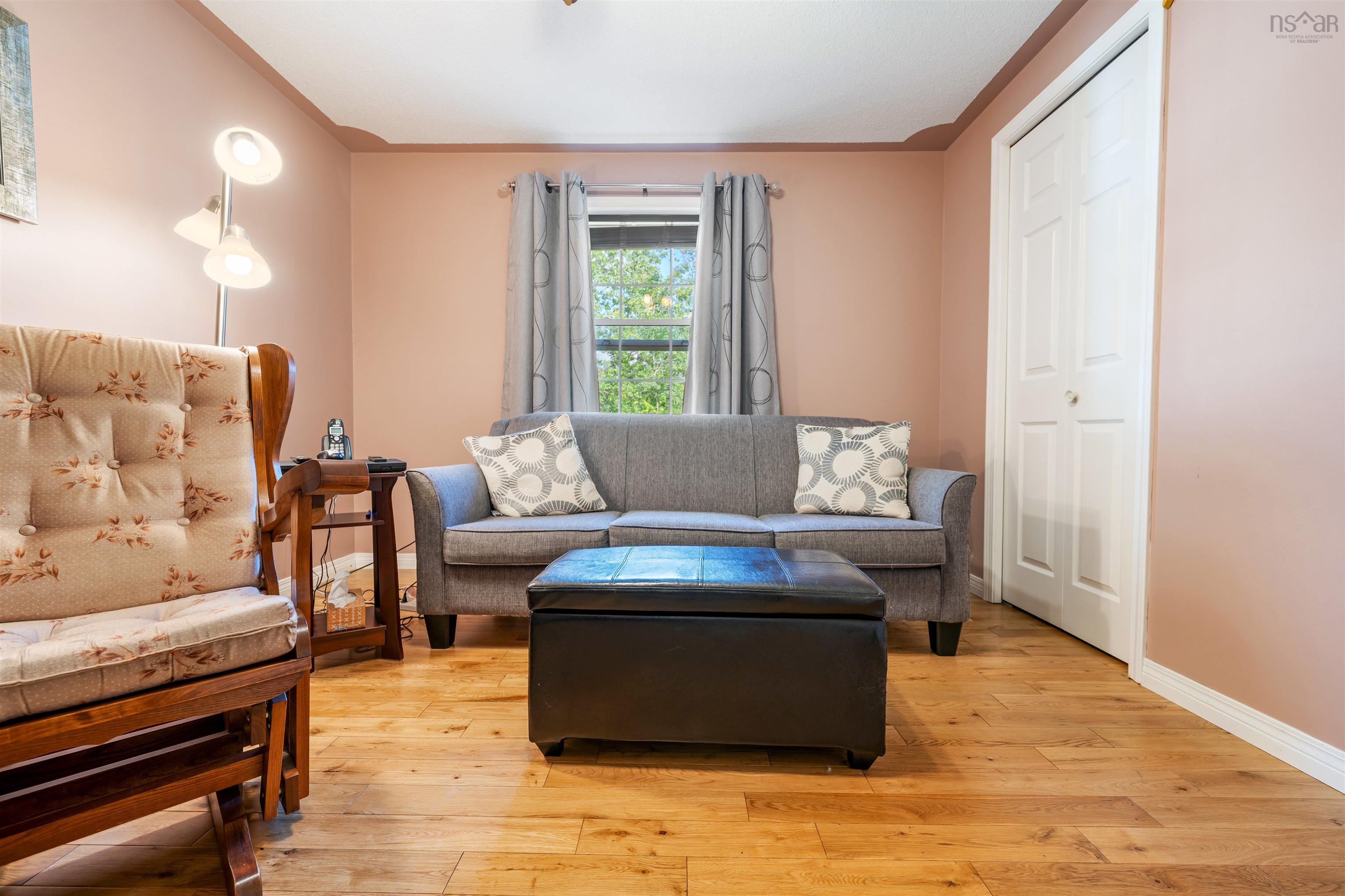 $349,900.00: 481 Frasers Mountain Branch Road, Woodburn