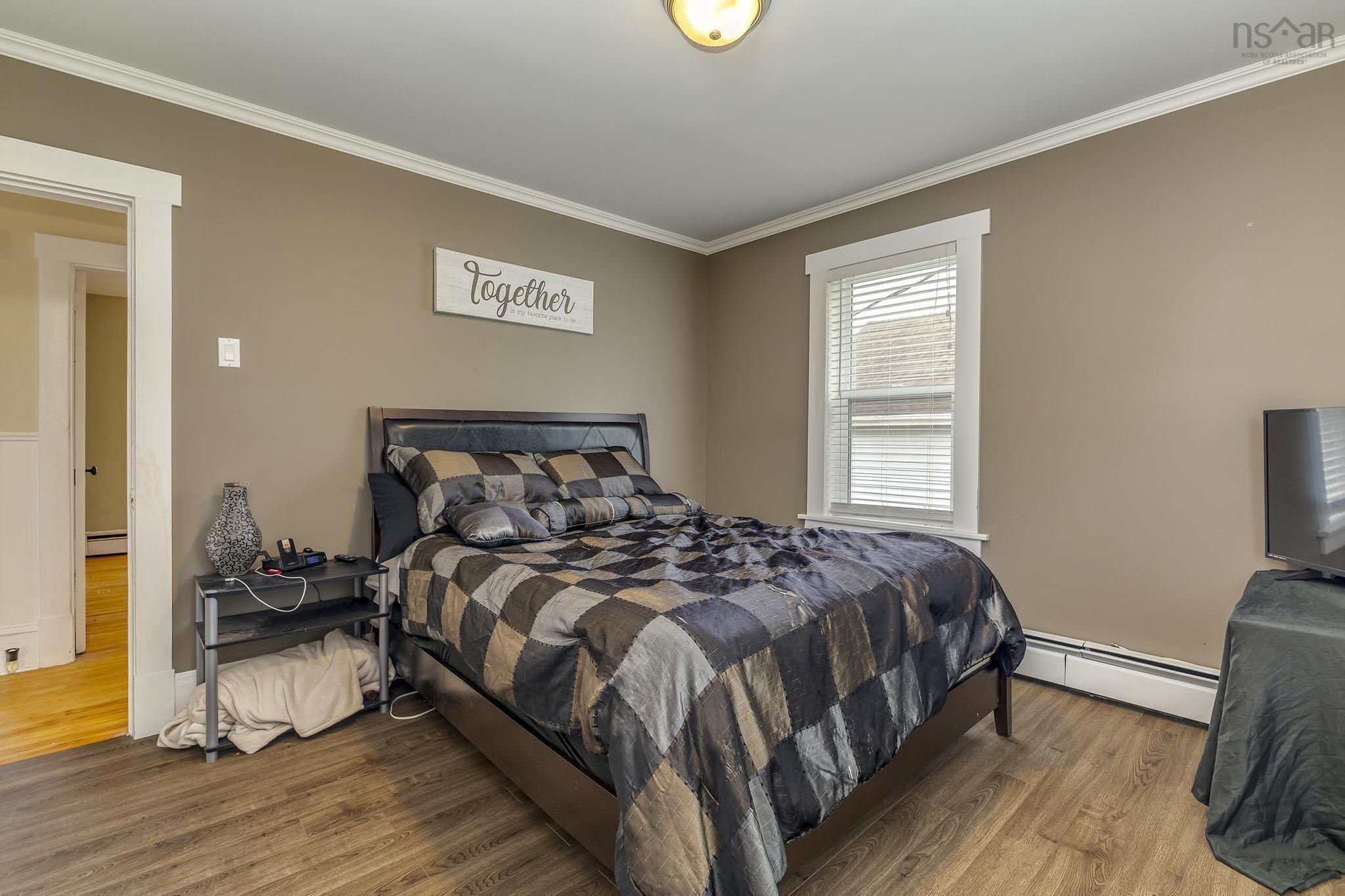 $299,900.00: 326 Shelburne Street, New Glasgow