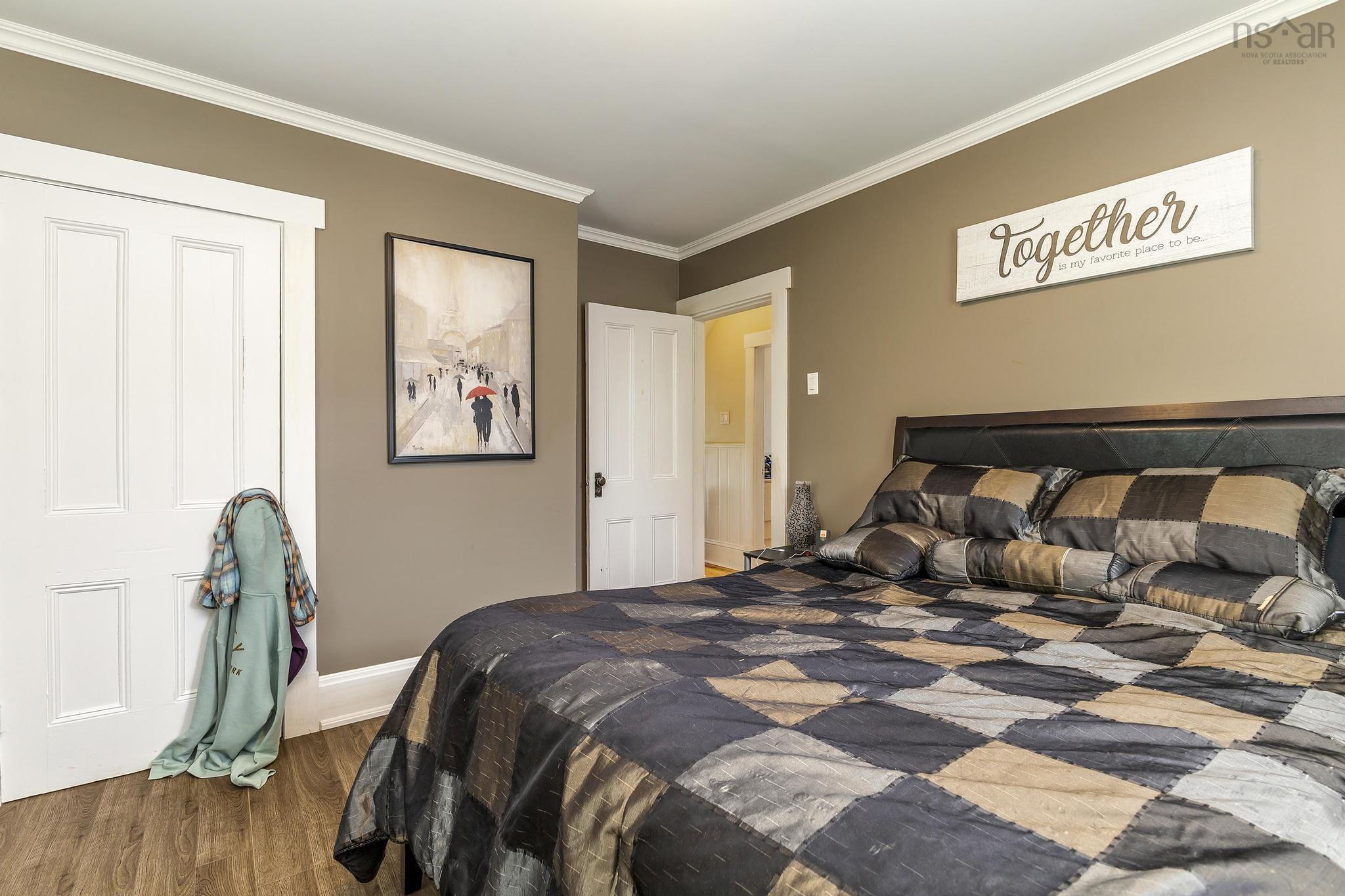 $299,900.00: 326 Shelburne Street, New Glasgow