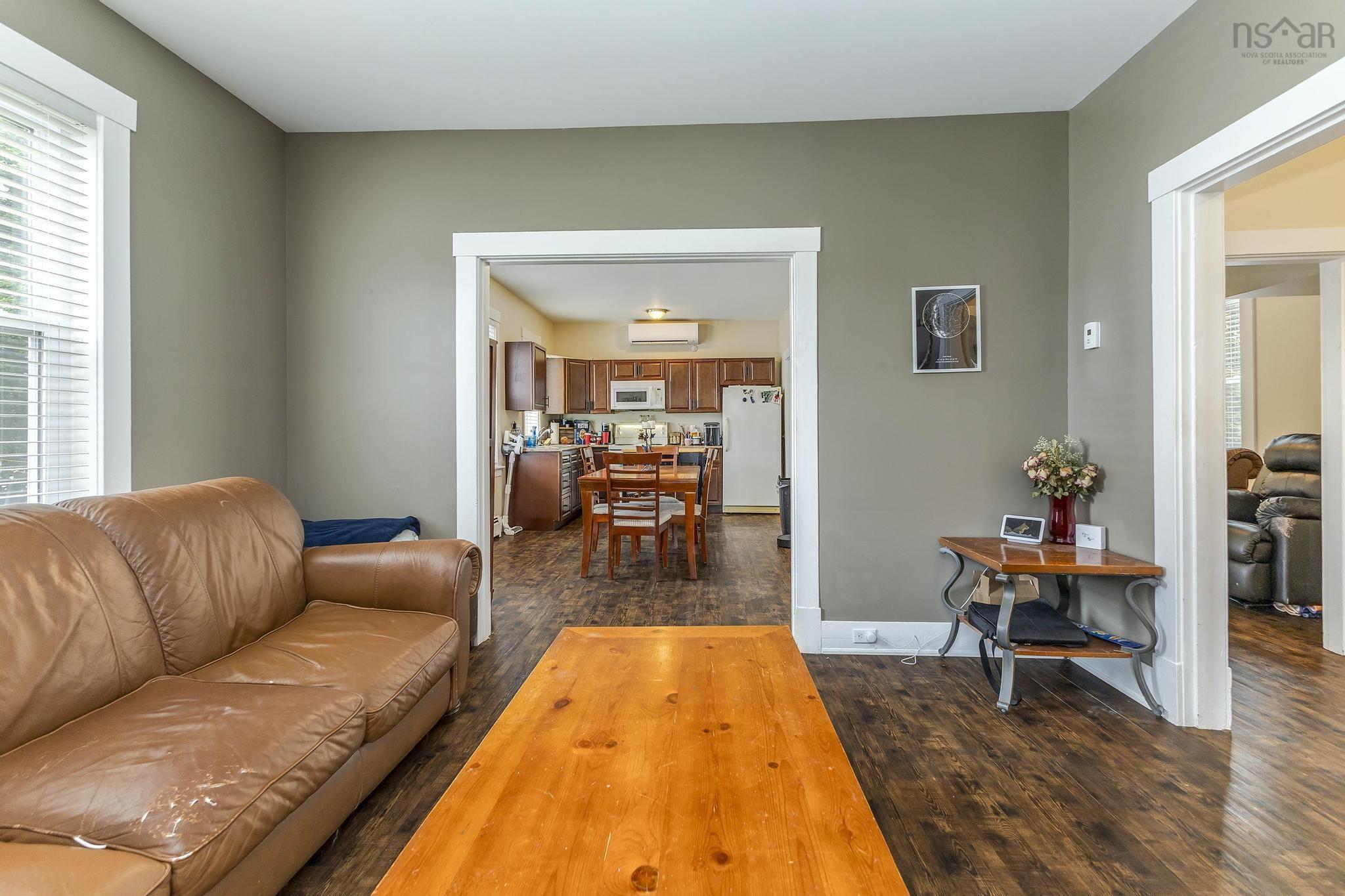 $299,900.00: 326 Shelburne Street, New Glasgow