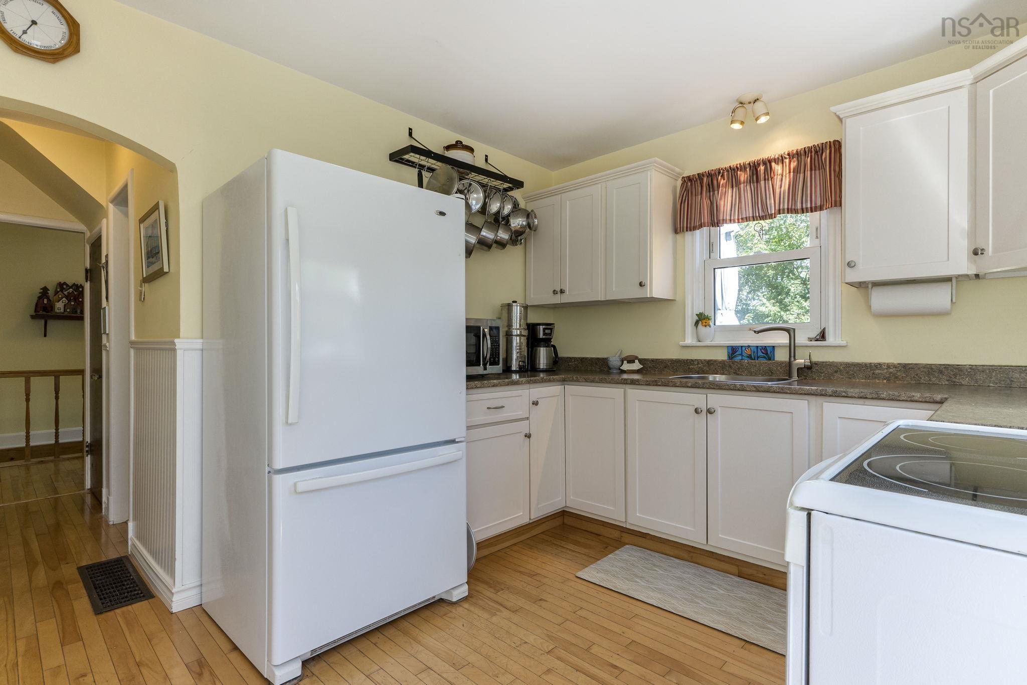 $570,000.00: 50 Fenwood Road, Halifax