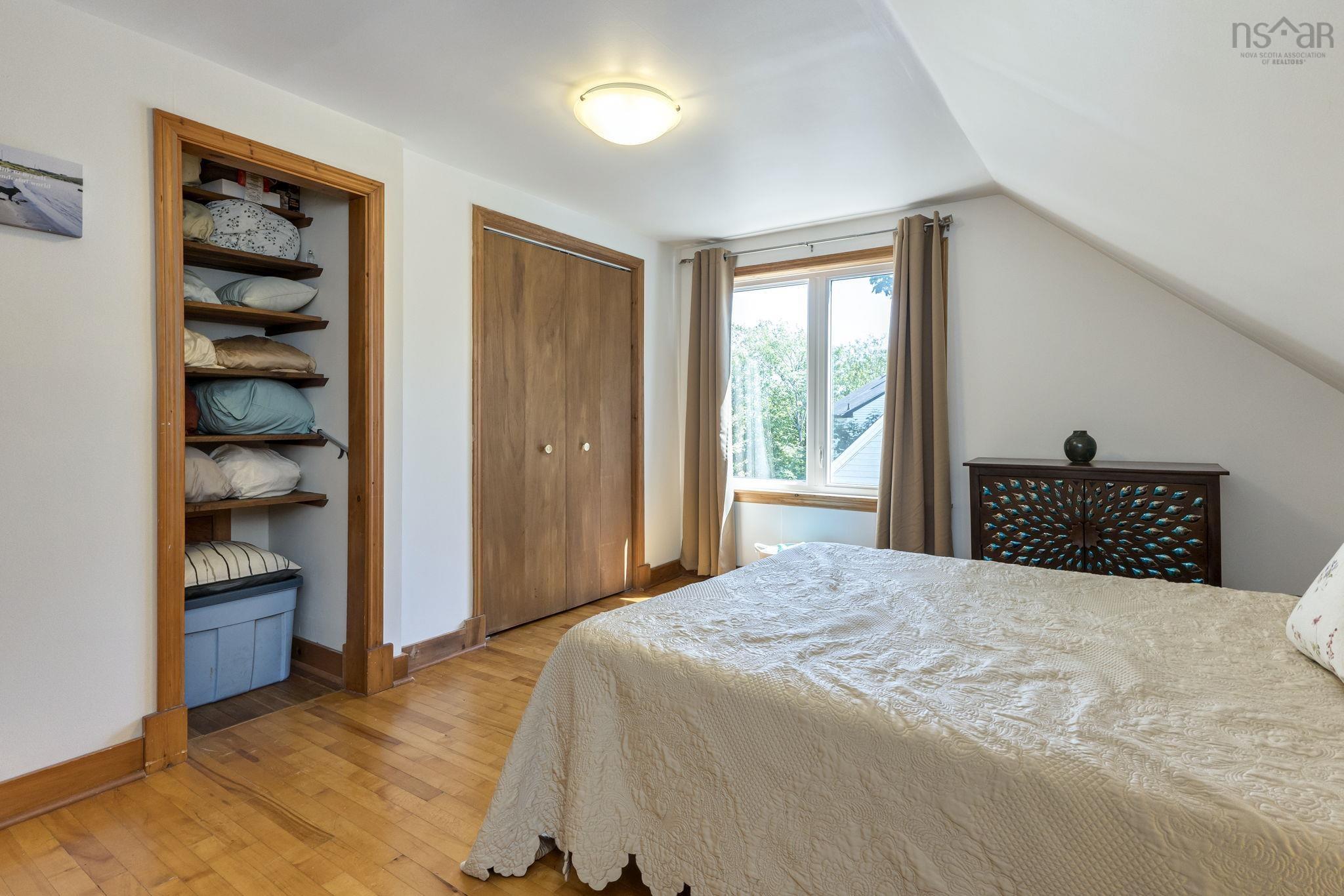 $570,000.00: 50 Fenwood Road, Halifax