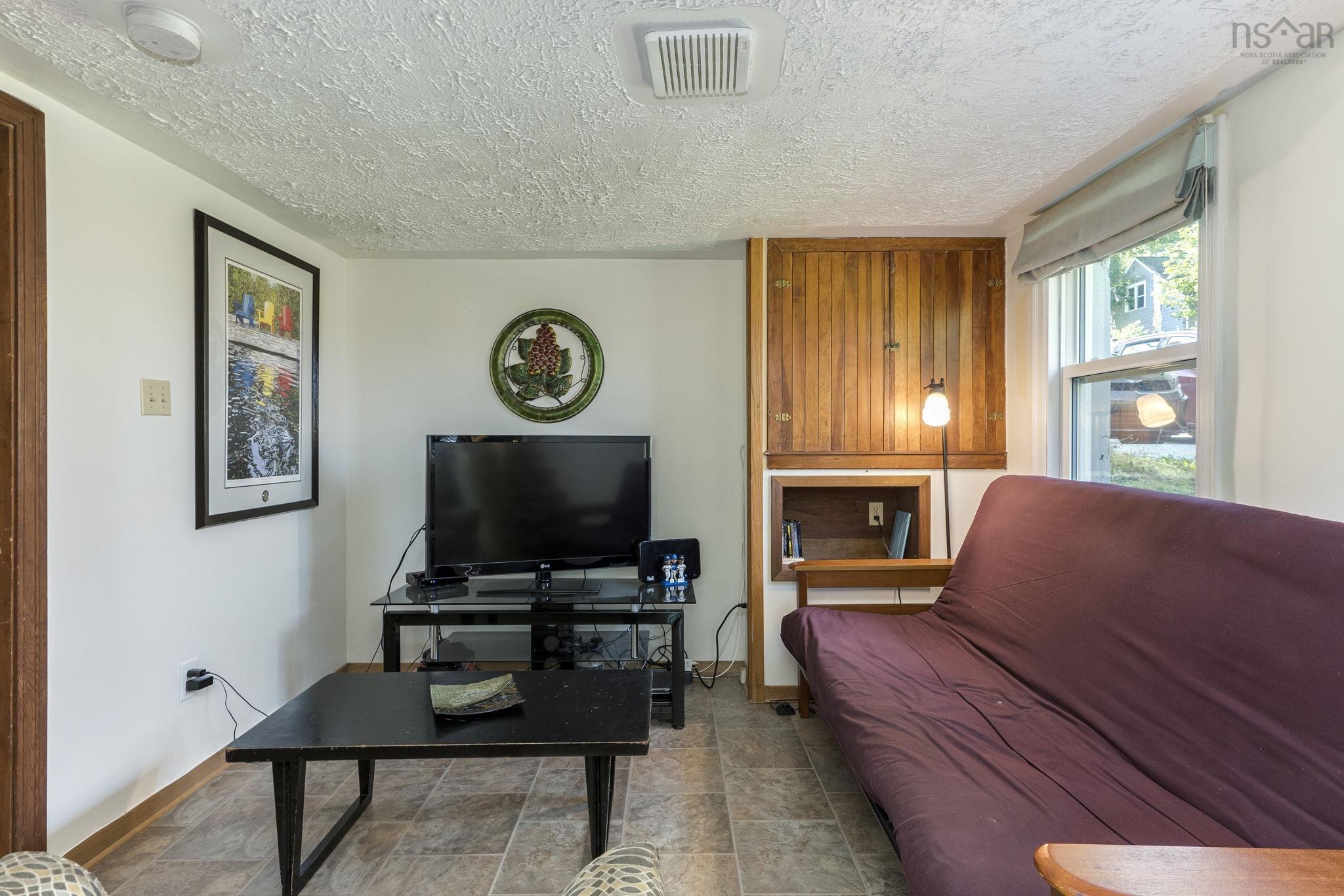 $570,000.00: 50 Fenwood Road, Halifax