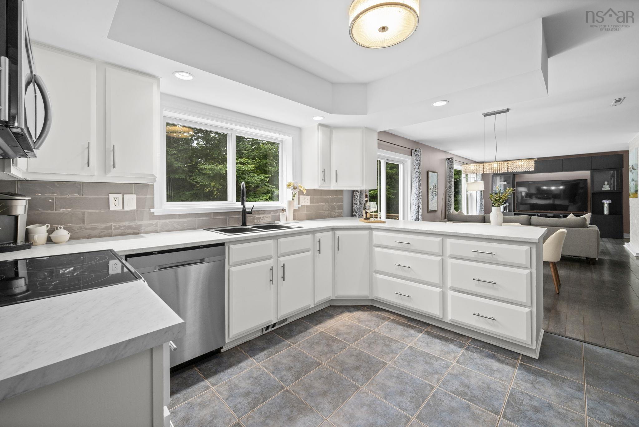 $689,900.00: 70 Carlheath Drive, Wellington