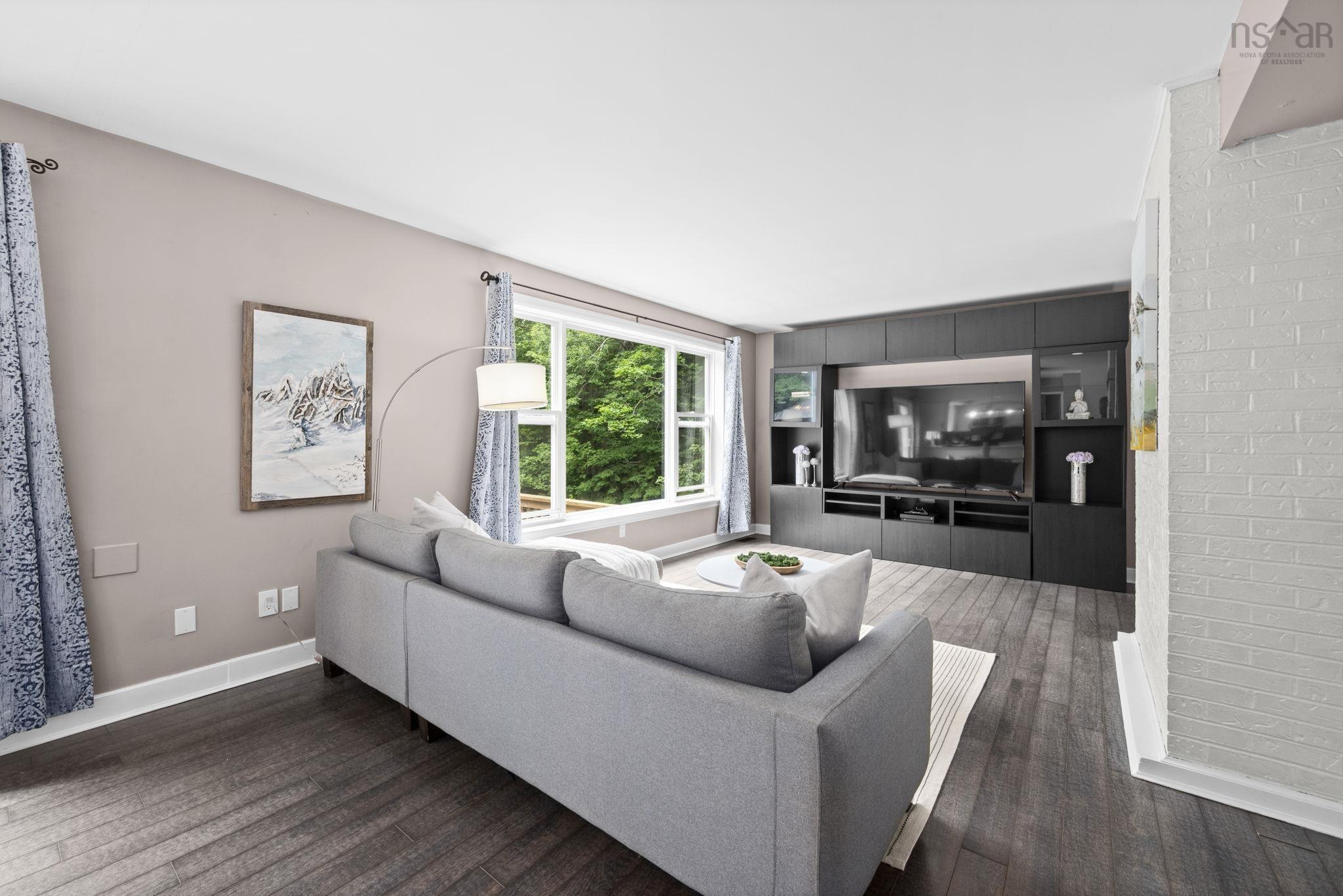 $689,900.00: 70 Carlheath Drive, Wellington