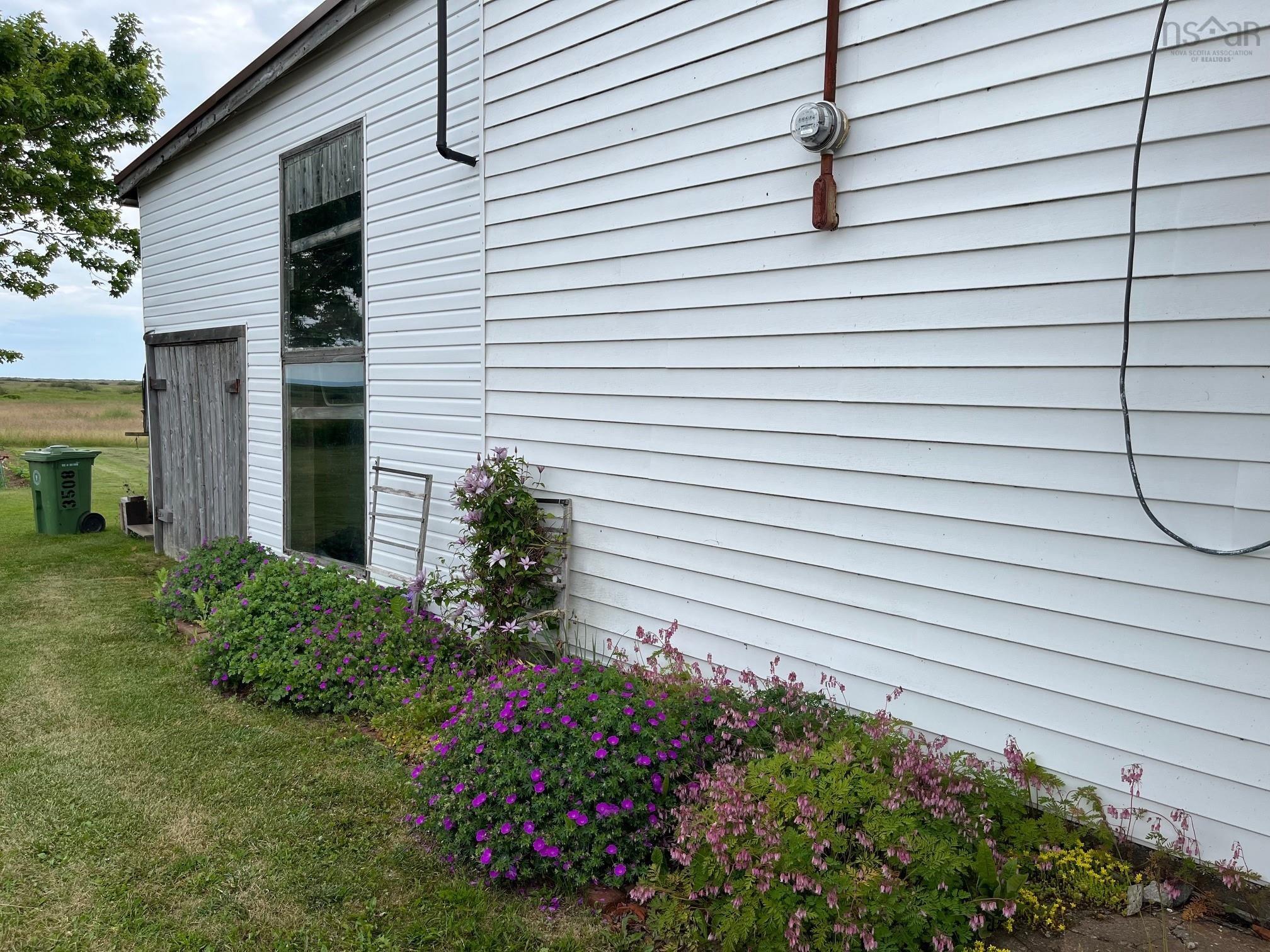 $81,000.00: 3508 Highway 209, Advocate Harbour