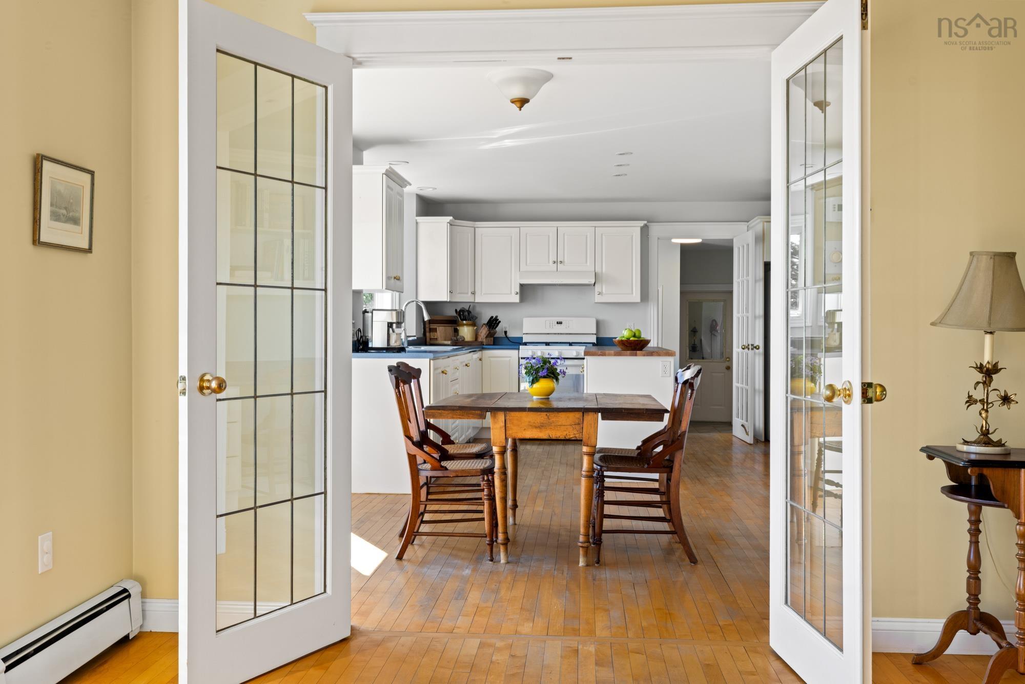 $899,000.00: 1939 Cow Bay Road, Cow Bay