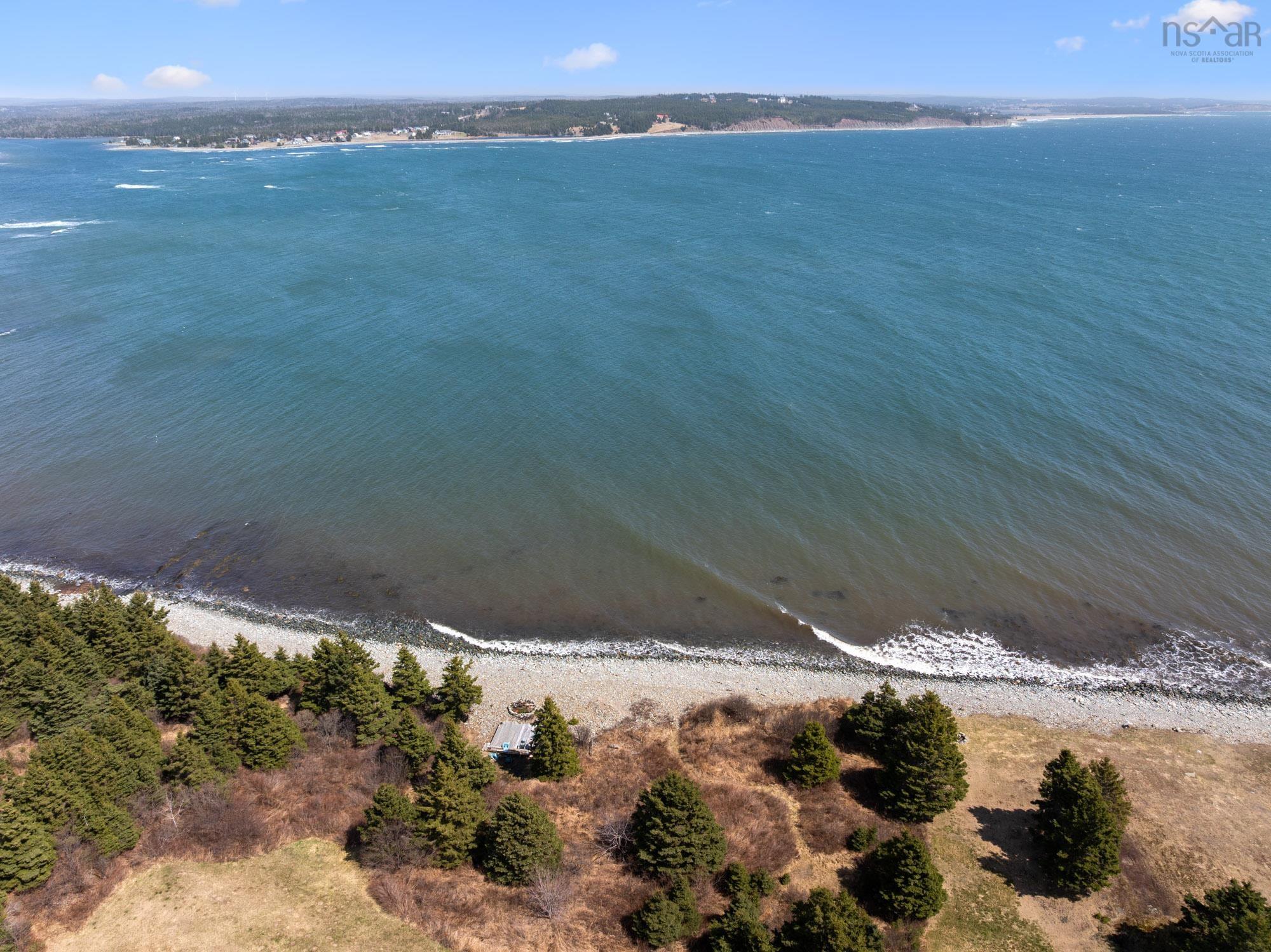 $899,000.00: 1939 Cow Bay Road, Cow Bay