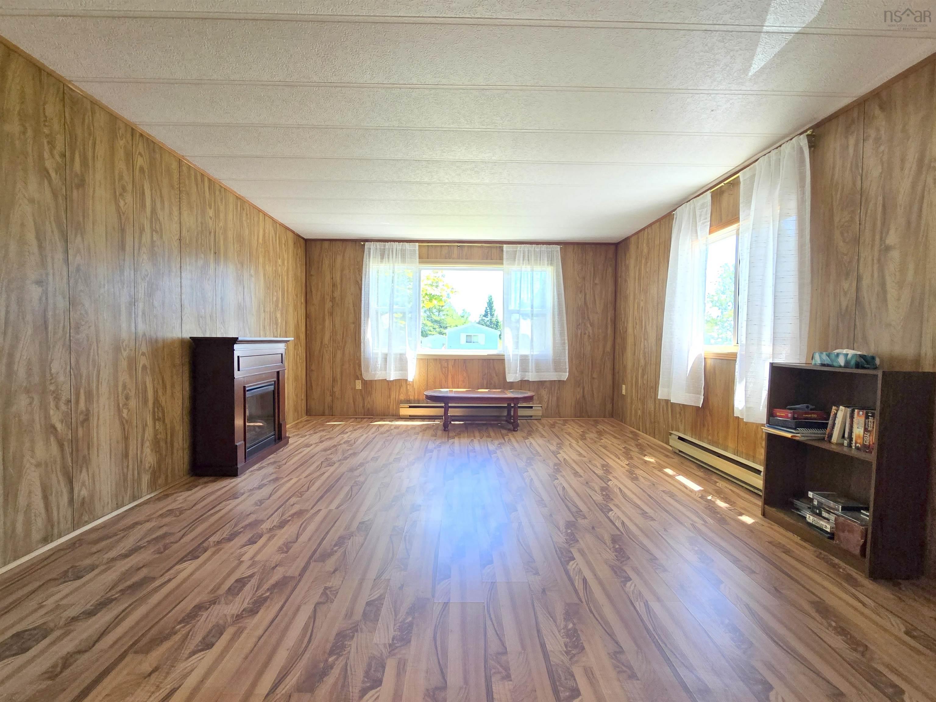 $149,900.00: 12 Costin Drive, Amherst