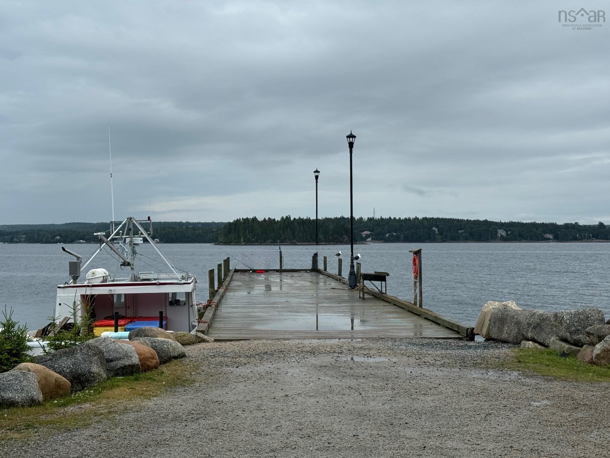 $219,900.00: 269 Island View Drive, Boutiliers Point