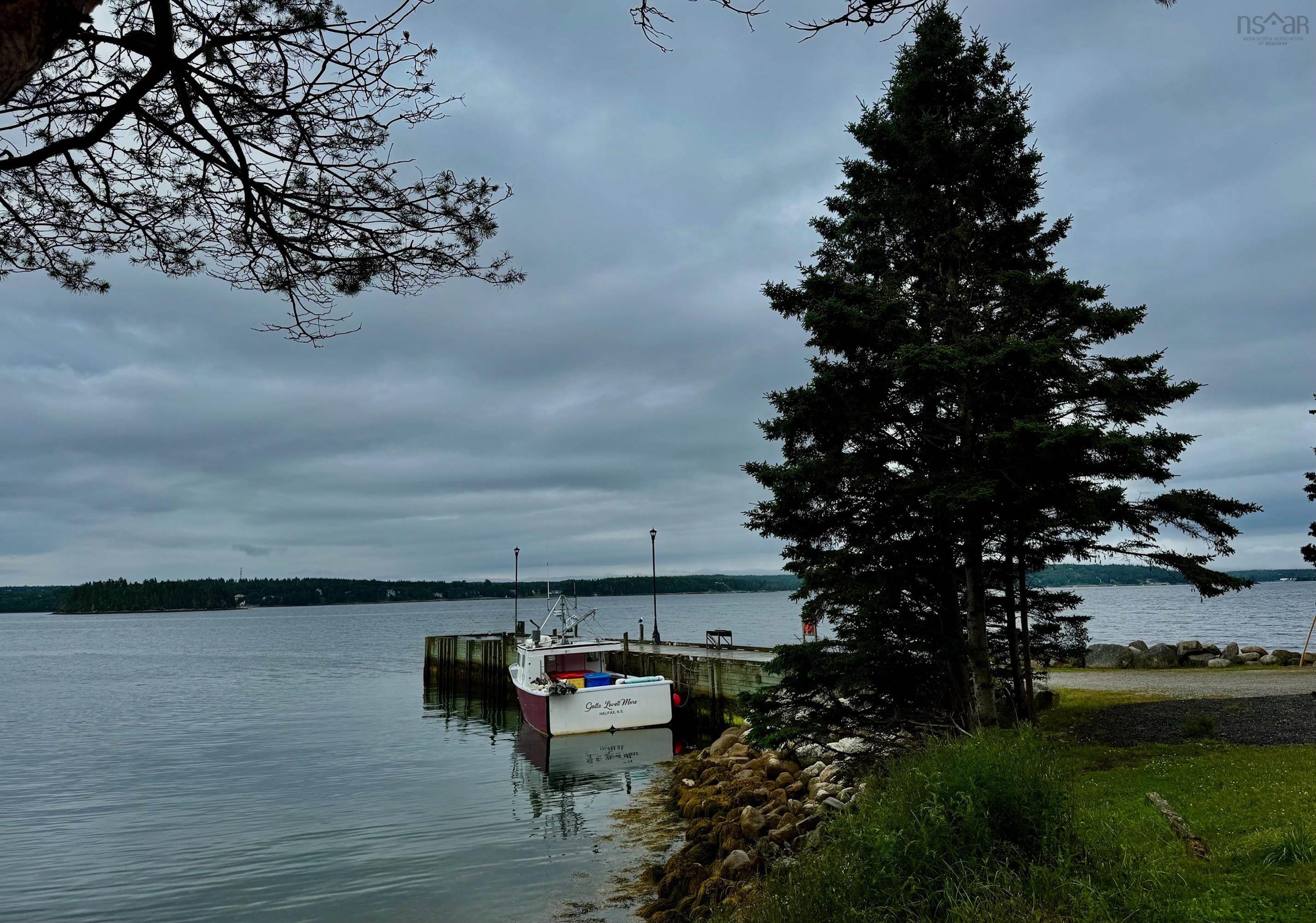 $219,900.00: 269 Island View Drive, Boutiliers Point