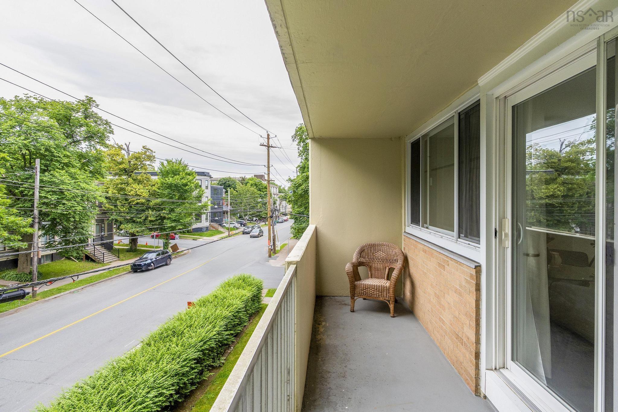 $319,900.00: 305 990 Mclean Street, Halifax