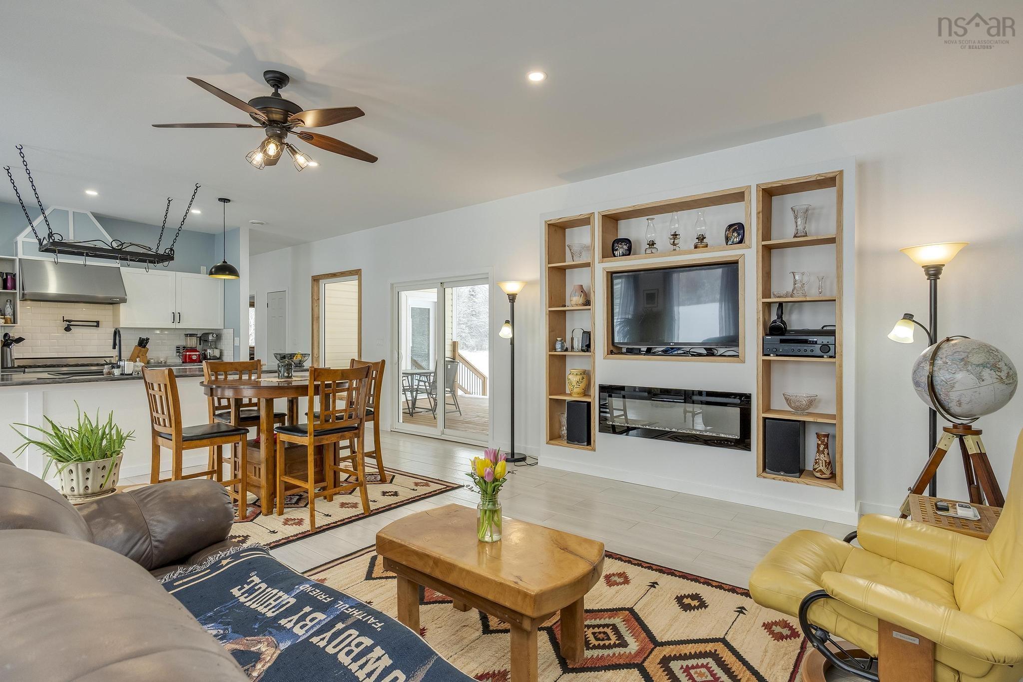 $725,000.00: 237 Inglisville Road, West Inglisville