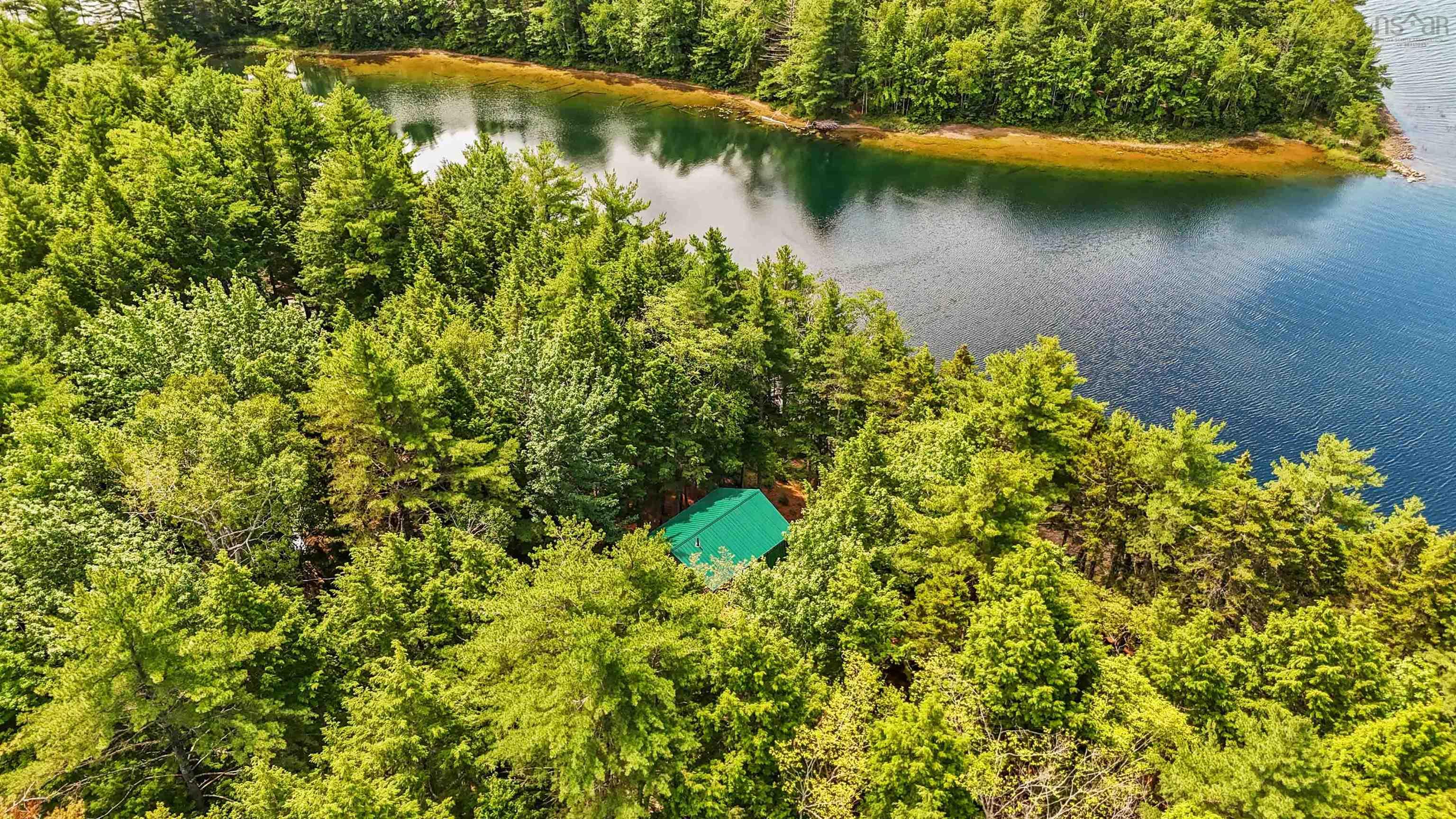 $399,900.00: 279 PARADISE COVE Road, Middle New Cornwall