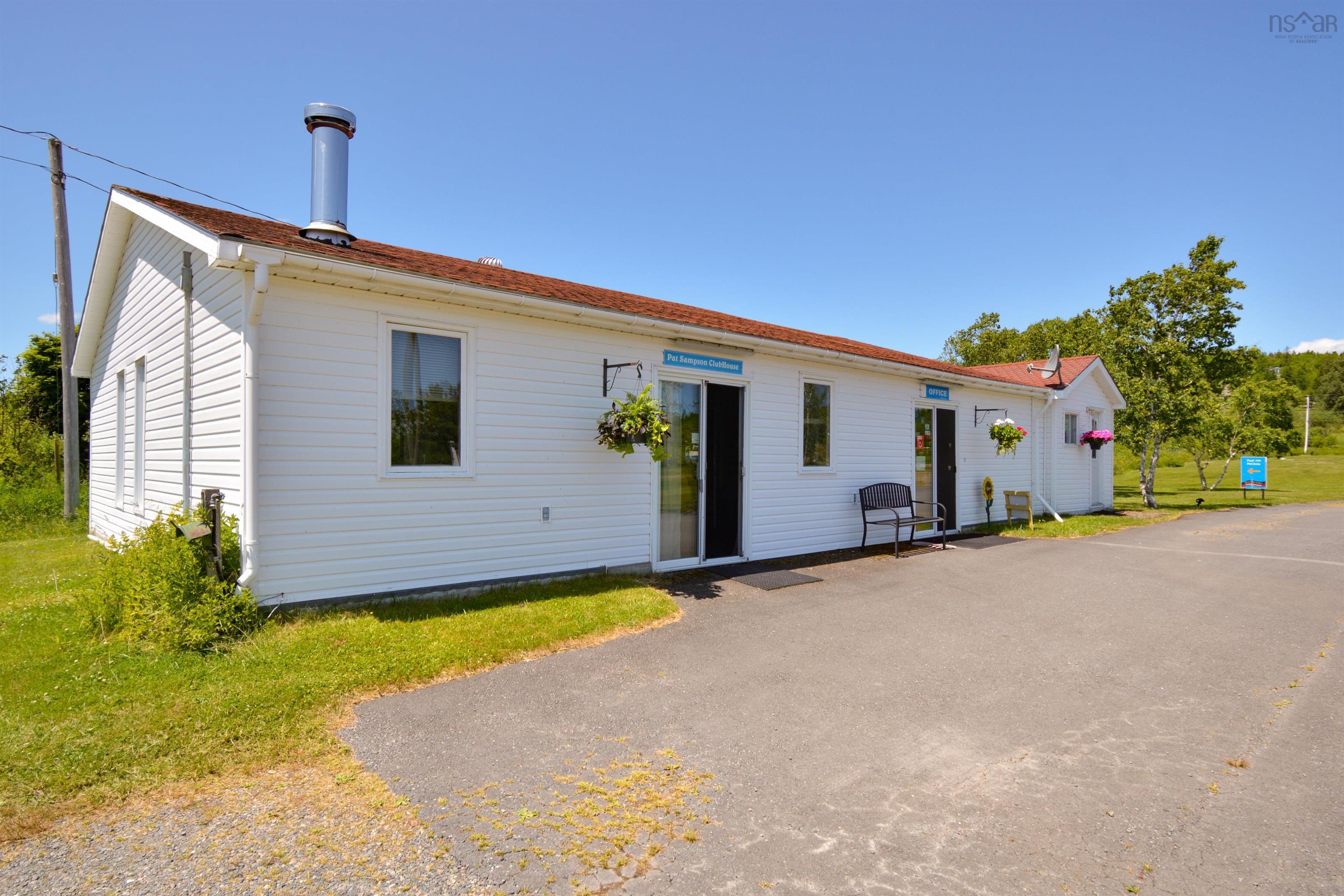 $1,200,000.00: 8885 Highway 105, Baddeck Inlet