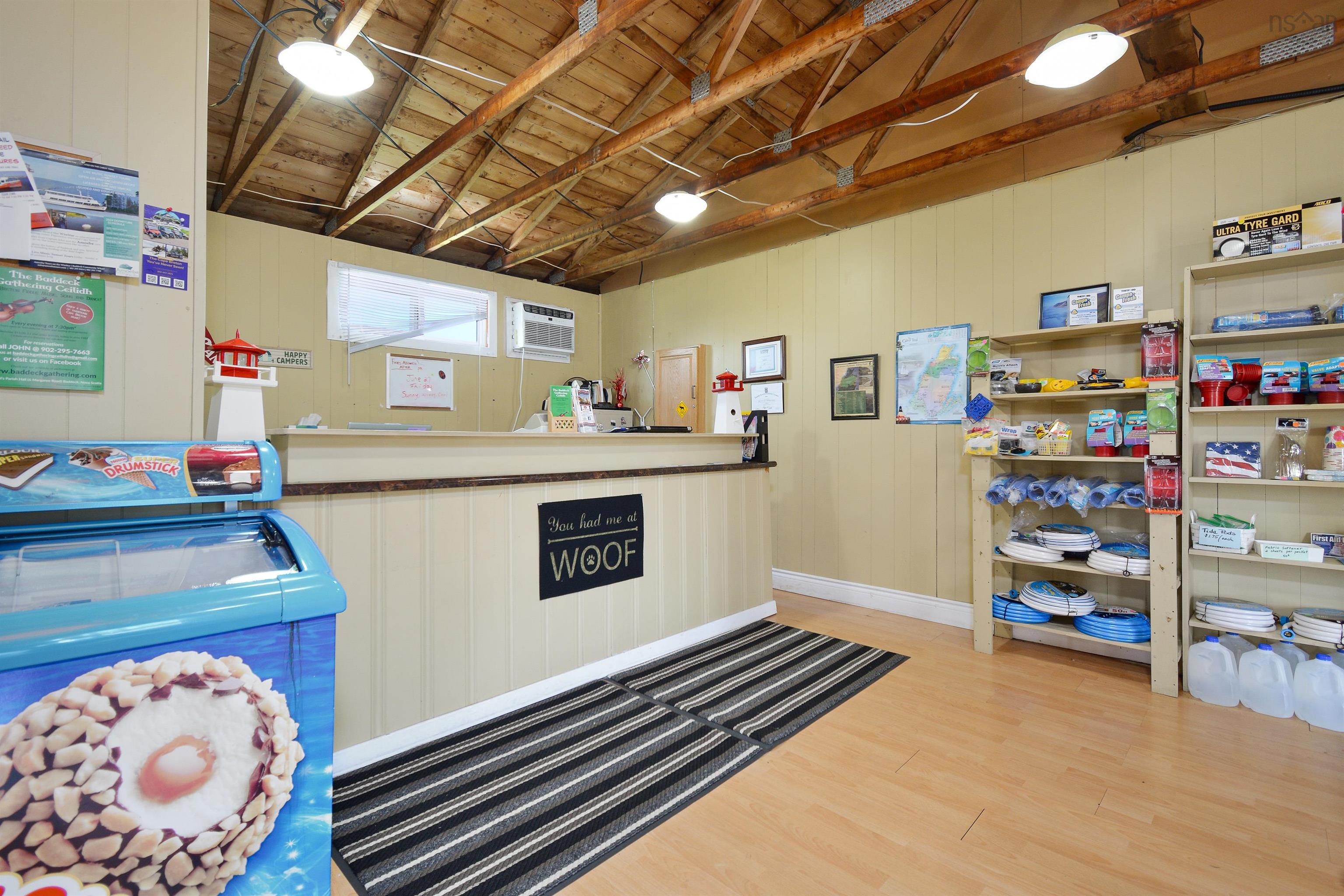 $1,200,000.00: 8885 Highway 105, Baddeck Inlet