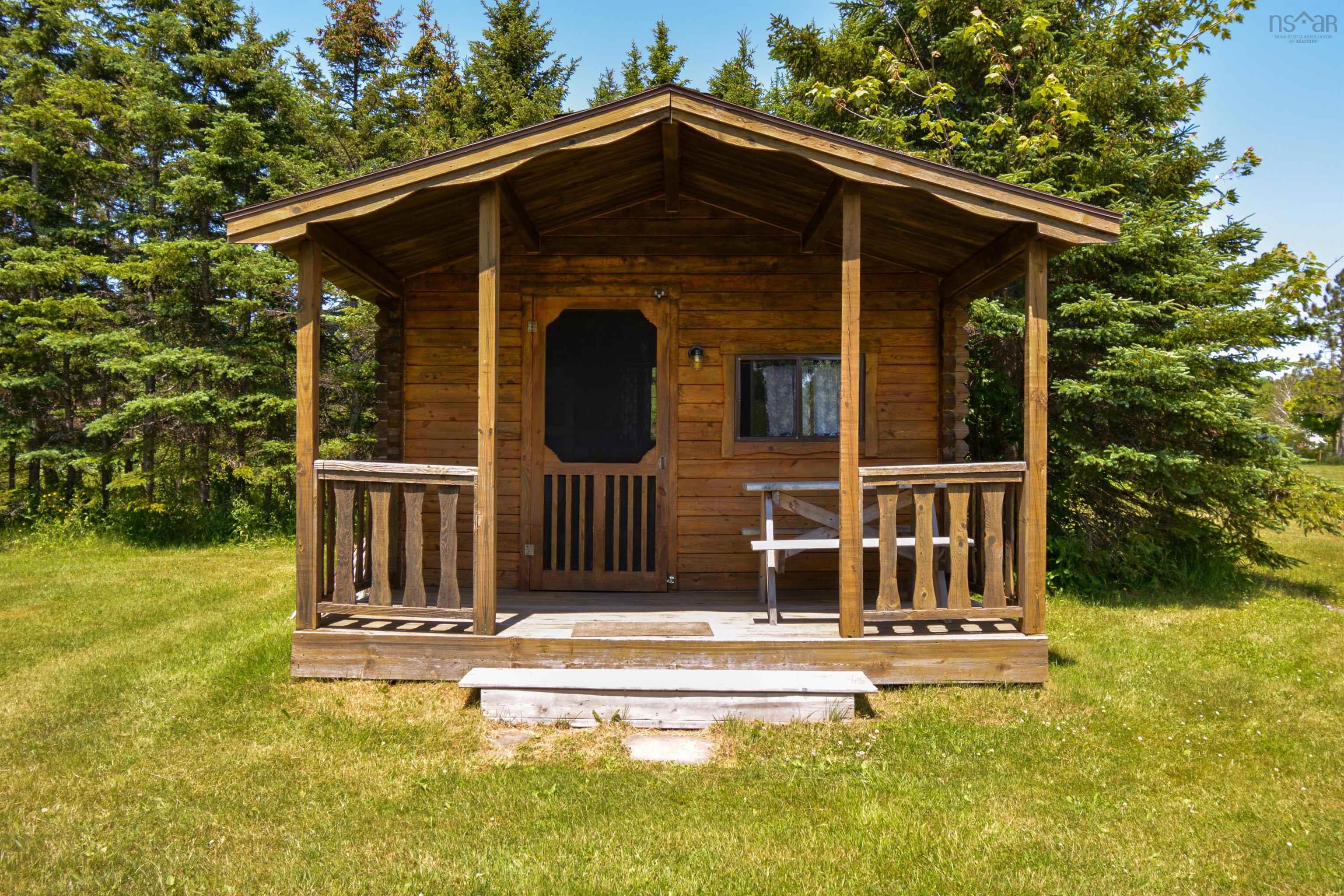 $1,200,000.00: 8885 Highway 105, Baddeck Inlet