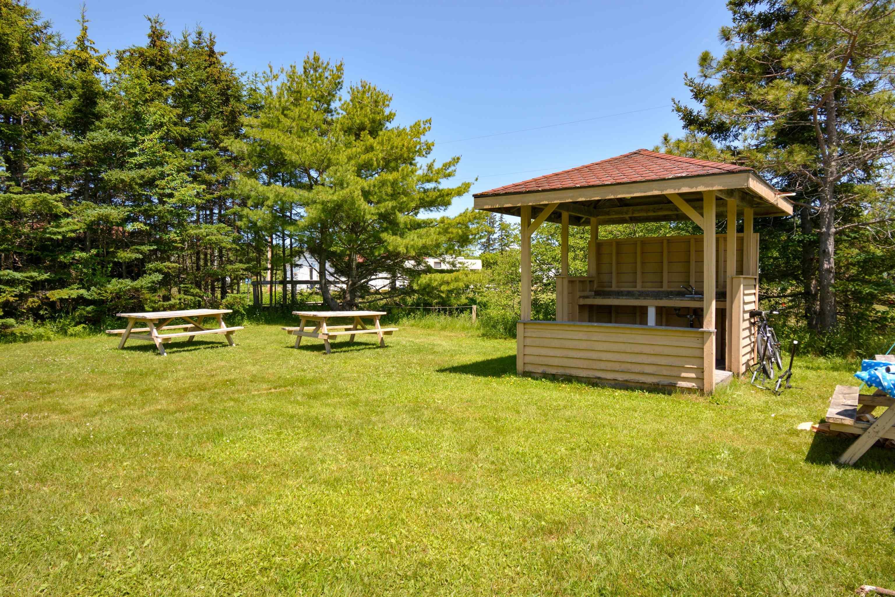 $1,200,000.00: 8885 Highway 105, Baddeck Inlet