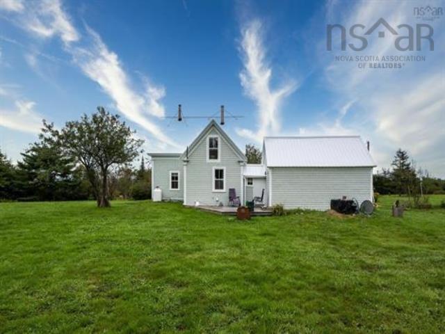 $349,900.00: 171 Round Bay Ferry Road, Round Bay