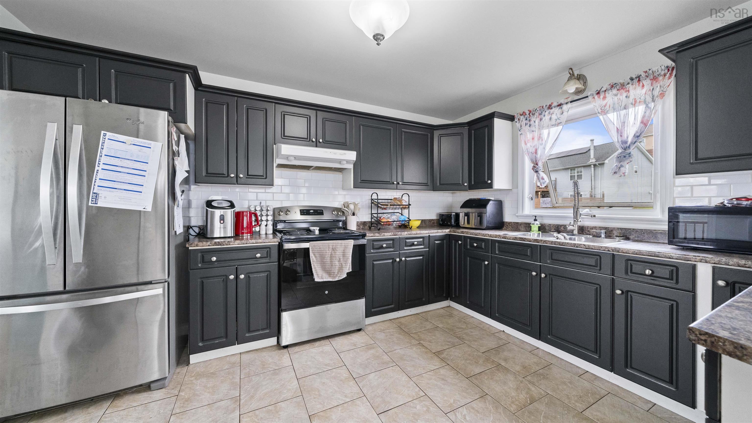 $374,900.00: 18 Coburg Crescent, Truro