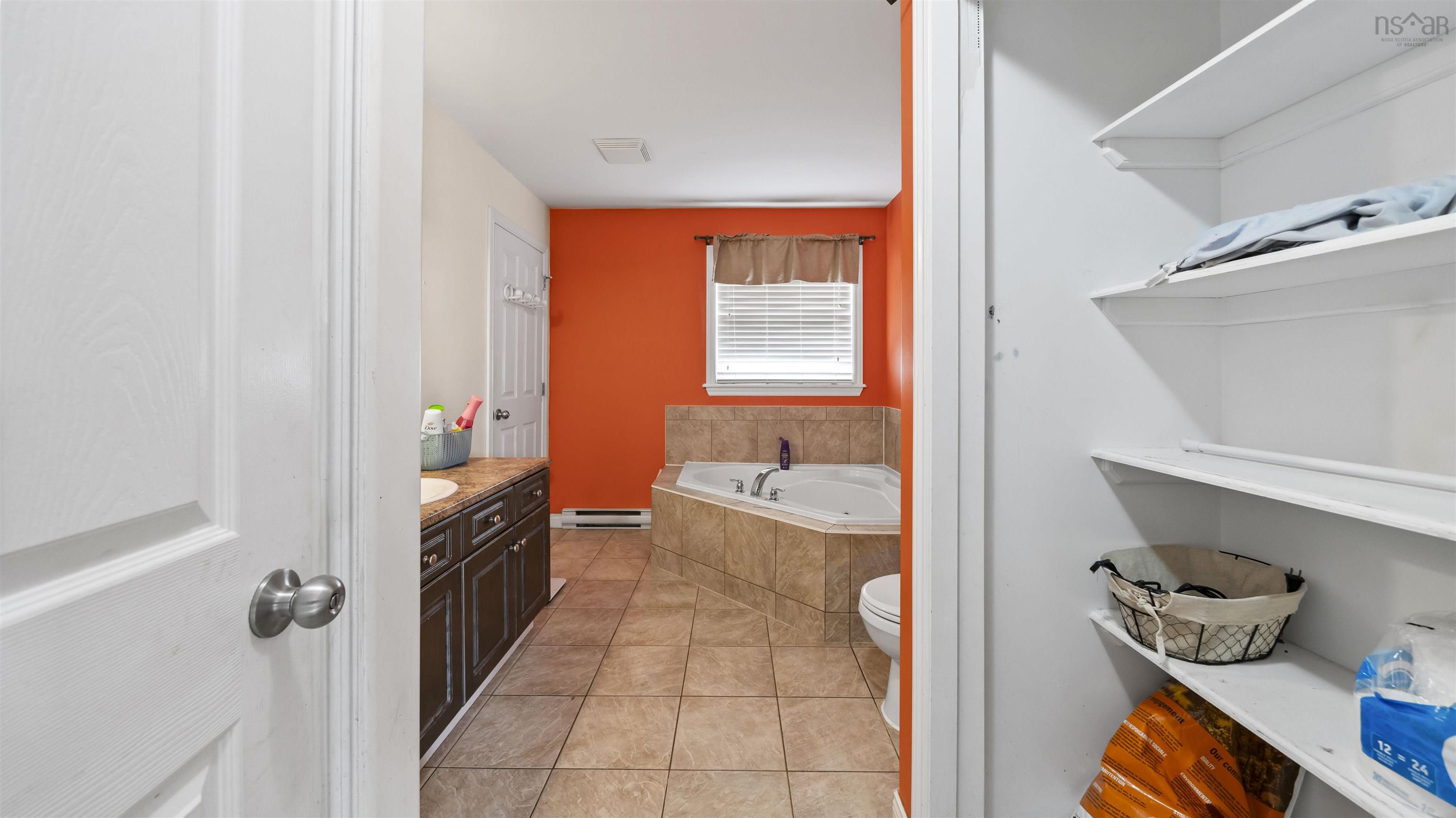 $374,900.00: 18 Coburg Crescent, Truro