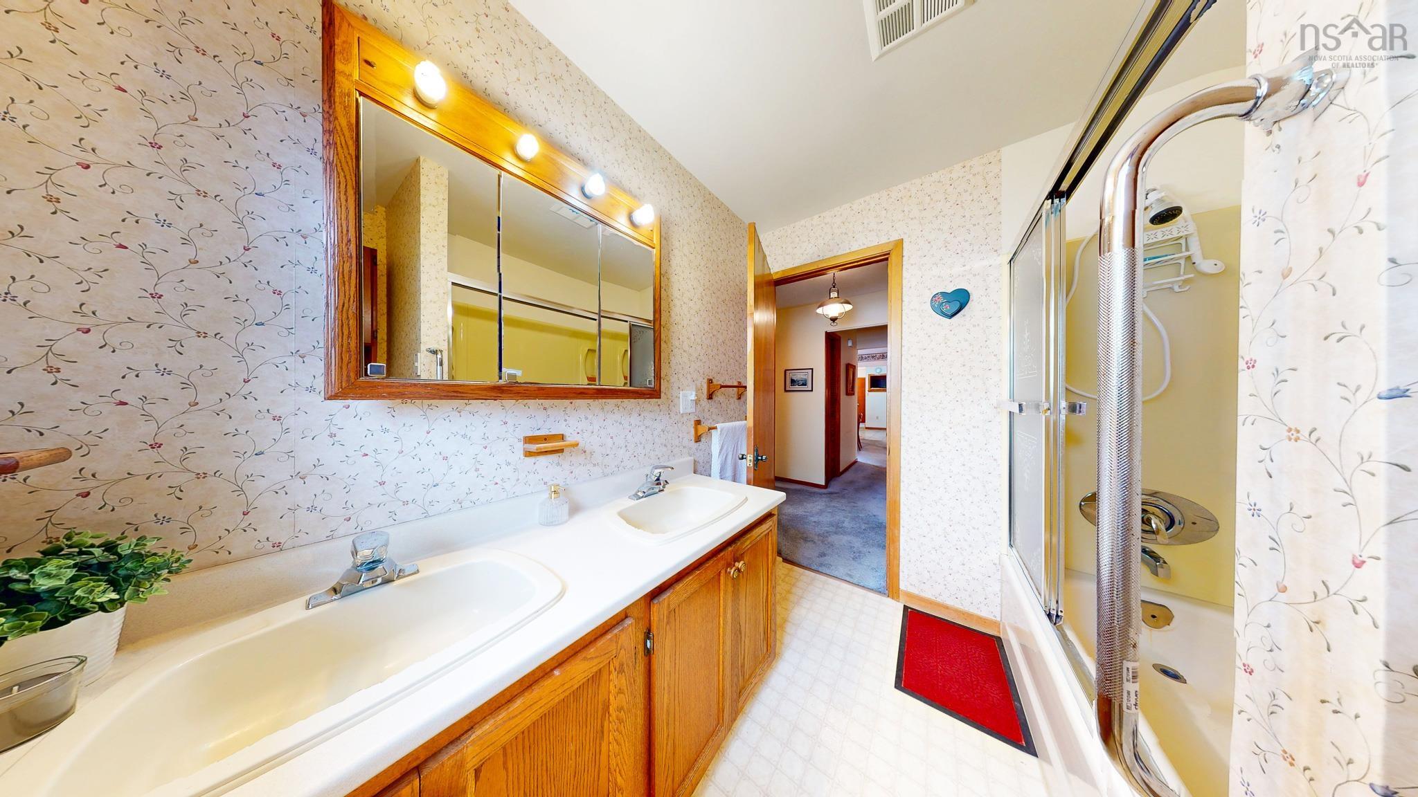 $369,000.00: 123 Paisley Avenue, Berwick