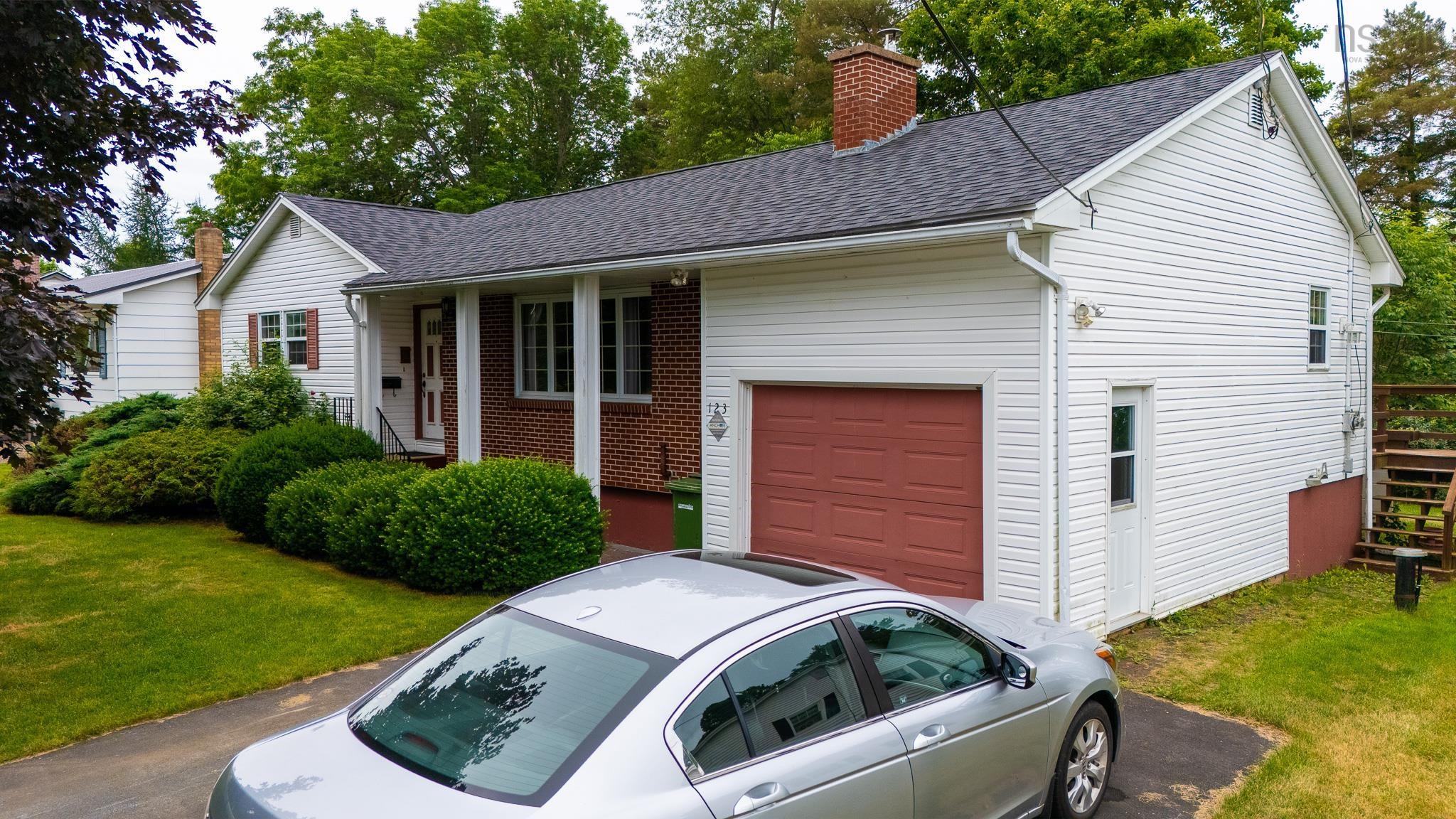 $369,000.00: 123 Paisley Avenue, Berwick