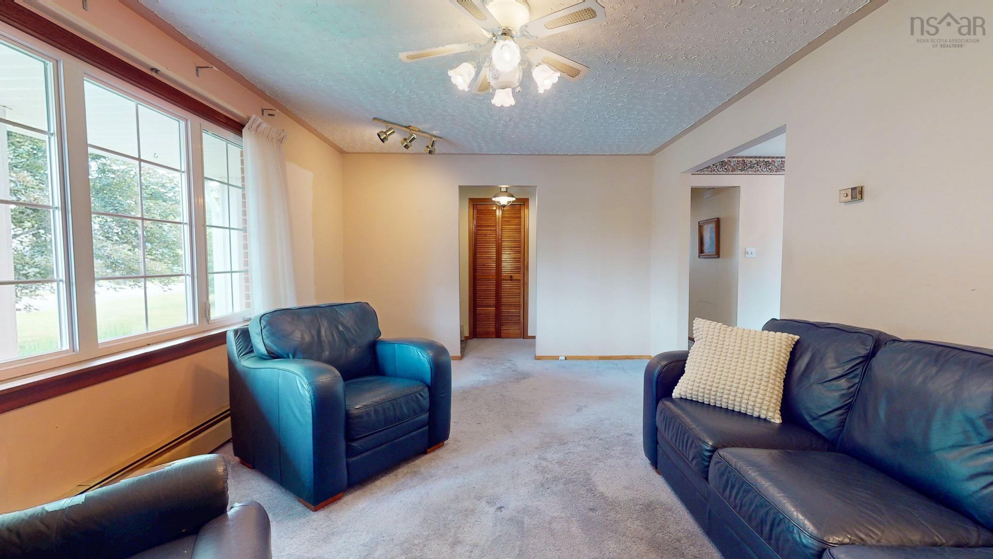 $369,000.00: 123 Paisley Avenue, Berwick