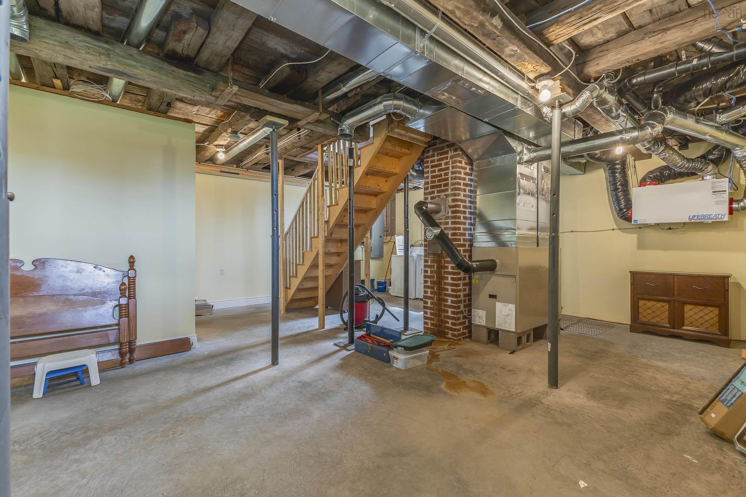 $300,000.00: 591 Lorne Street, New Glasgow