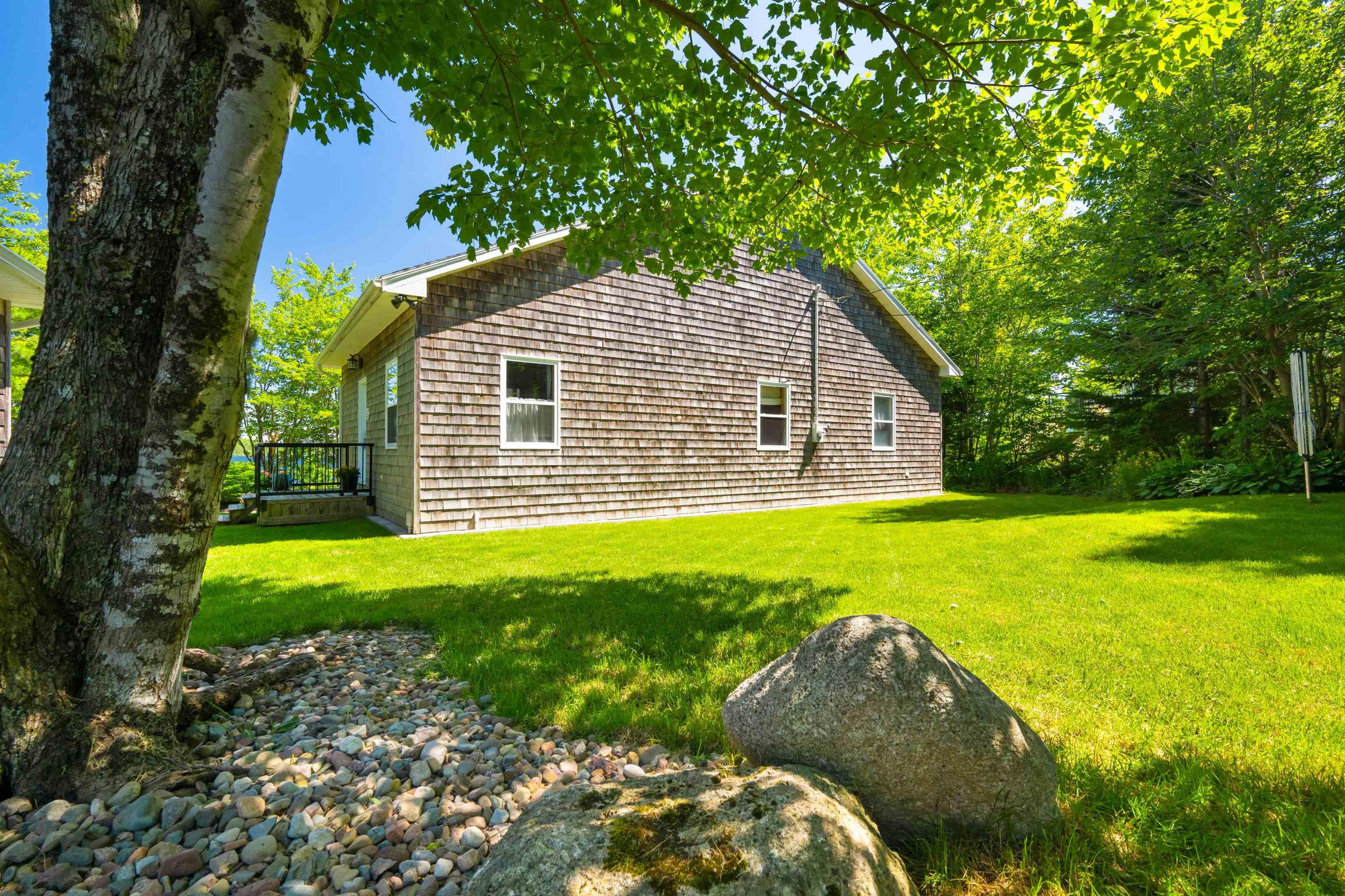 $599,900.00: 89 Petpeswick Drive, Gaetz Brook